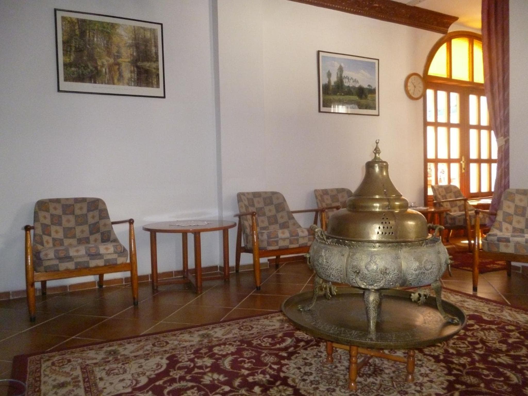 Frankfurt Hotel - Image 3