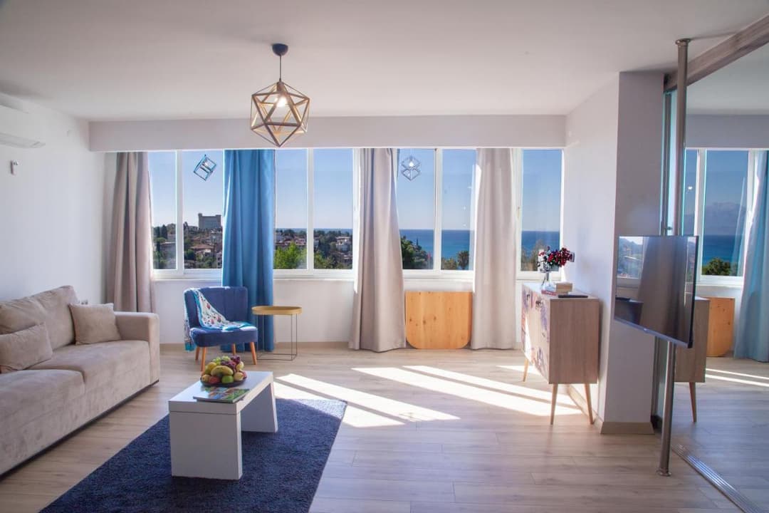 Mavi Avlu - Main Square Old Town fotoğrafı