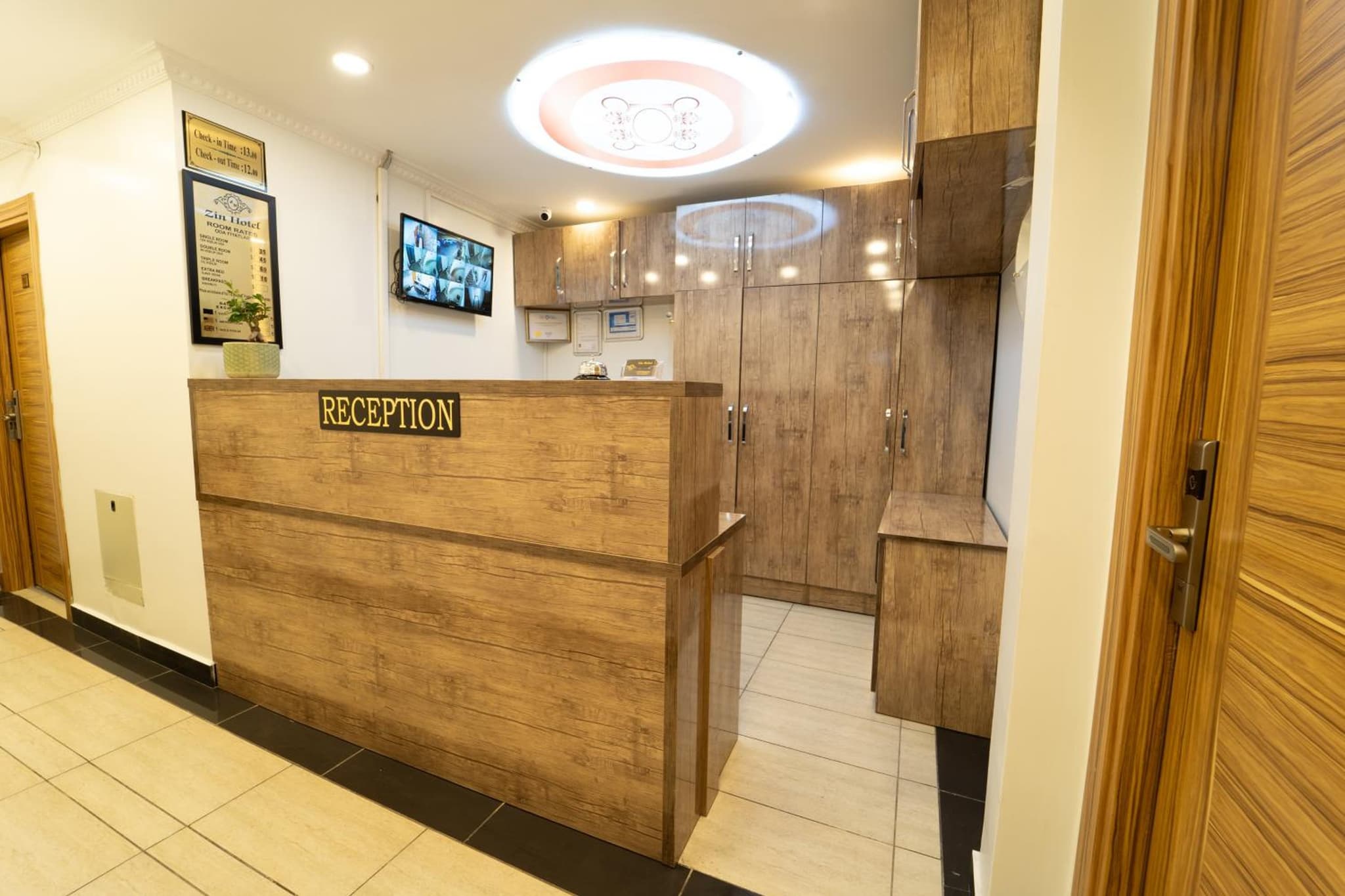 Zin Hotel İstanbul - Image 1