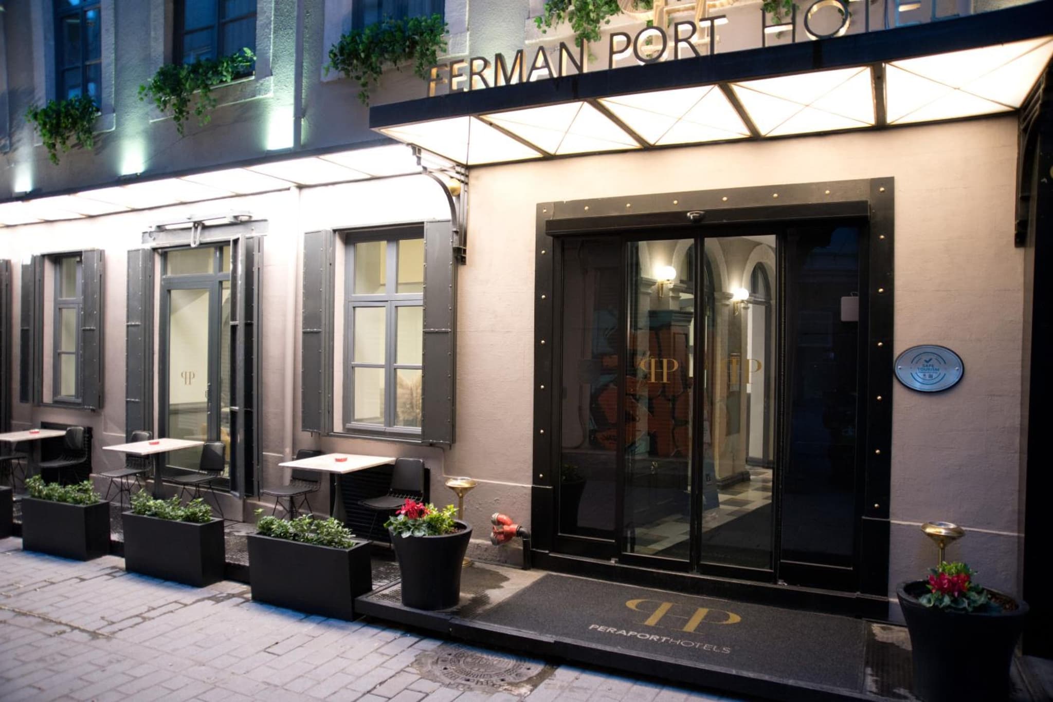 Ferman Port Hotel - Special Category - Image 1