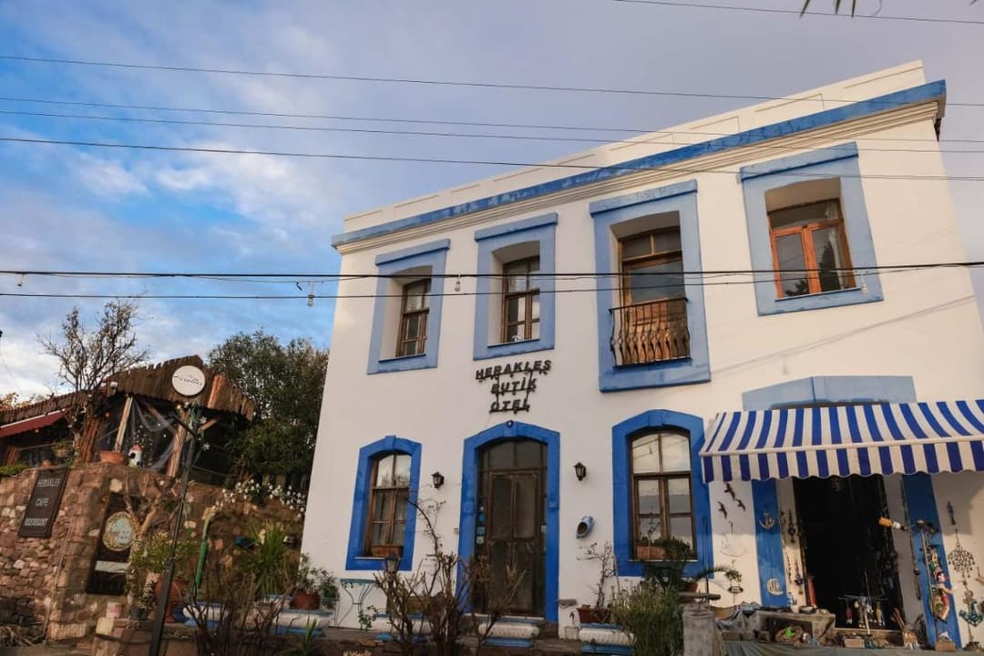 HERAKLES HOTEL fotoğrafı