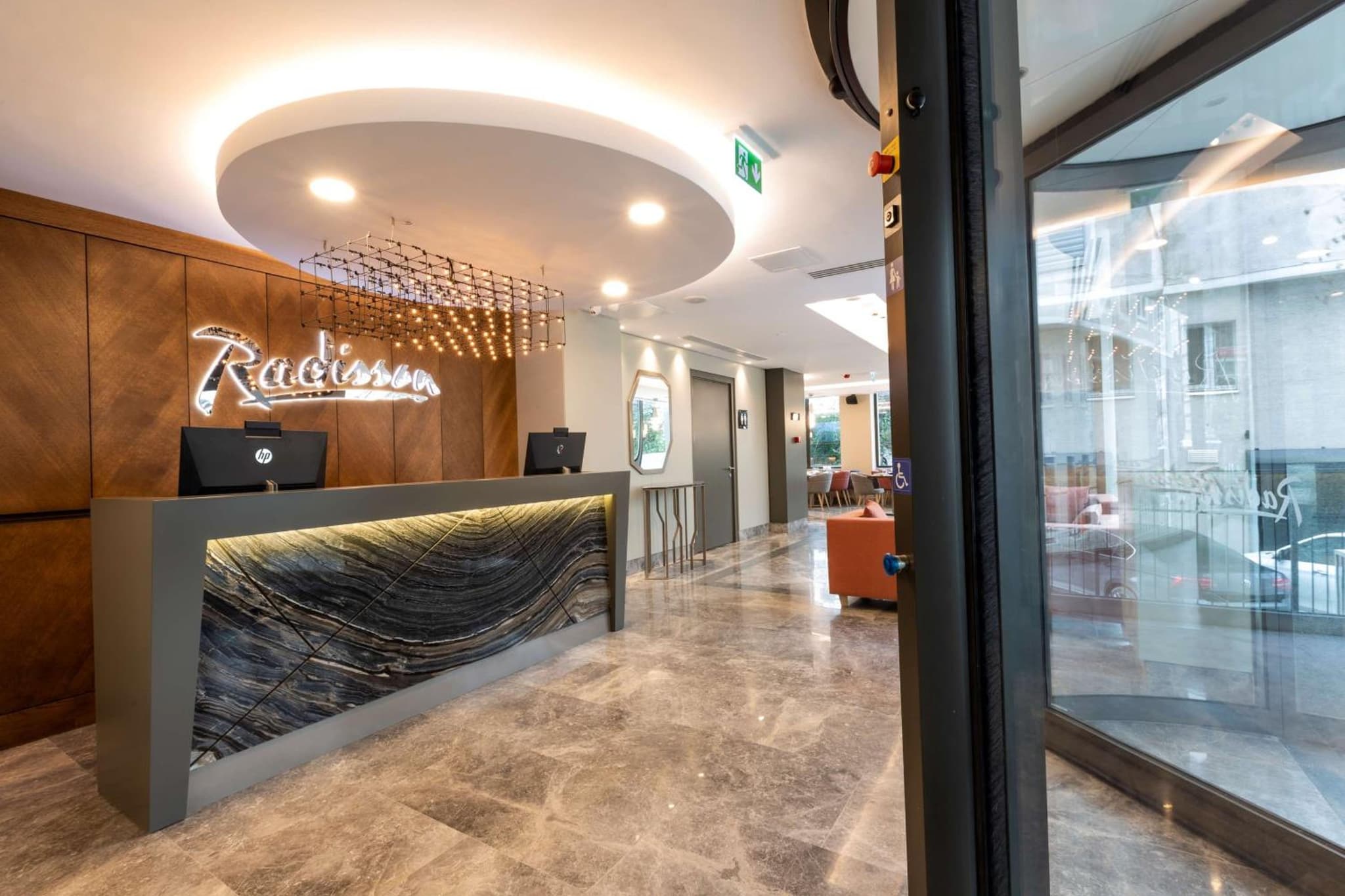 Radisson Otel İstanbul Harbiye - Image 3