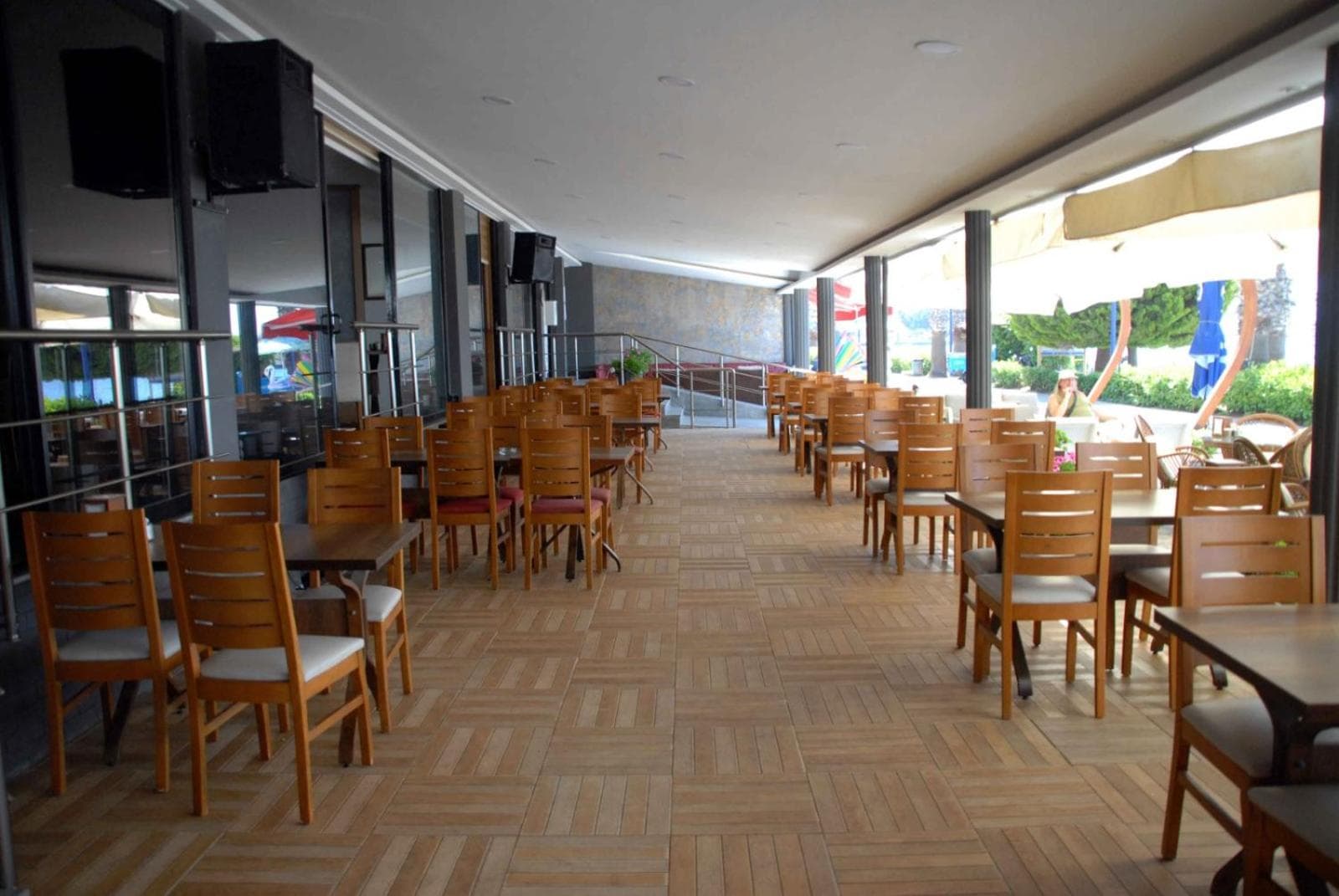 Hotel Sunday Beach - Image 2