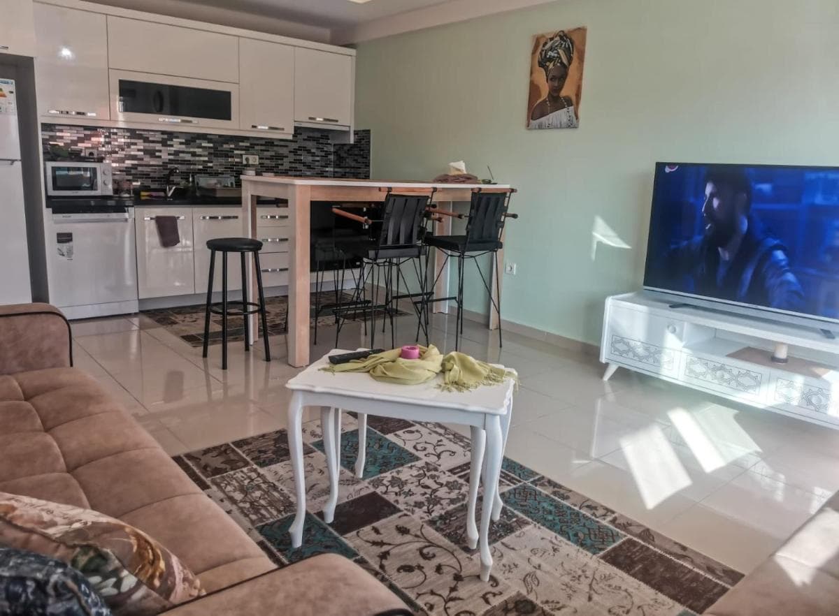 Cozy Sea view next to the beach, in the mid of the market, Saturday bazar, restaurants & bars etc, Mahmutlar, Sonas Town Building! - Image 1