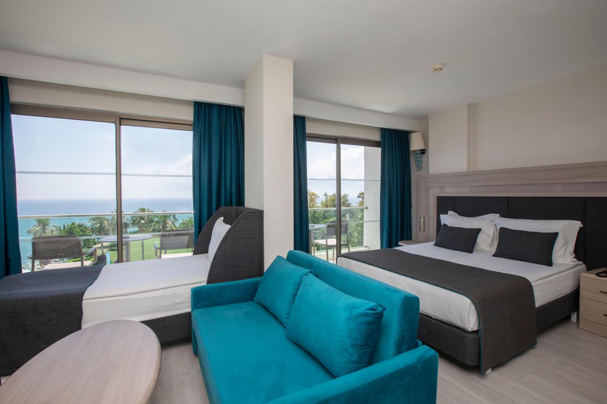 Falcon Otel - Image 4