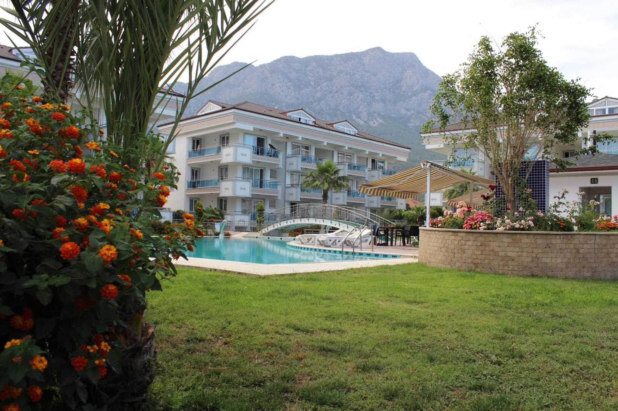 Tebriz Apart - Image 1