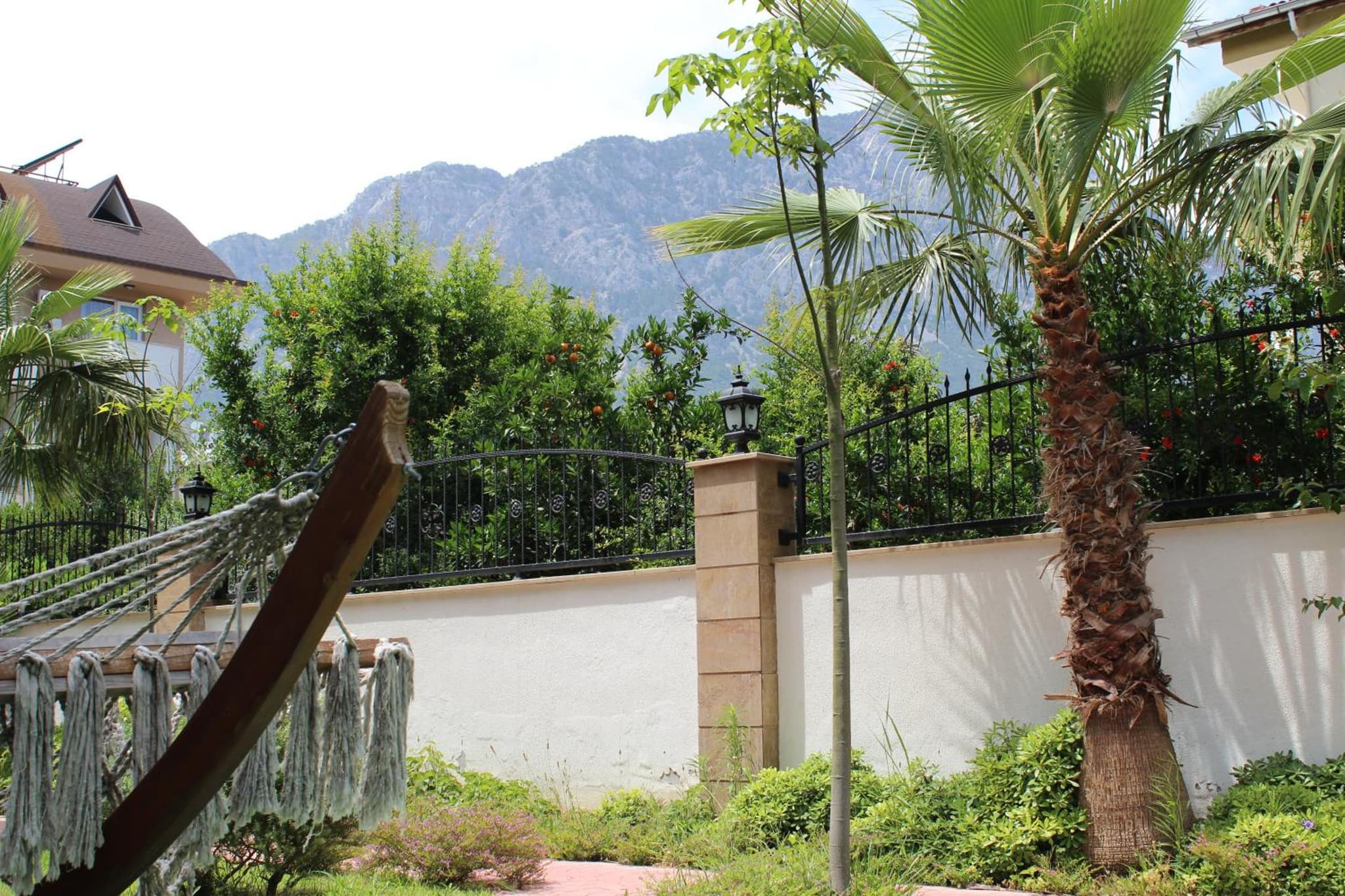 Tebriz Apart - Image 2