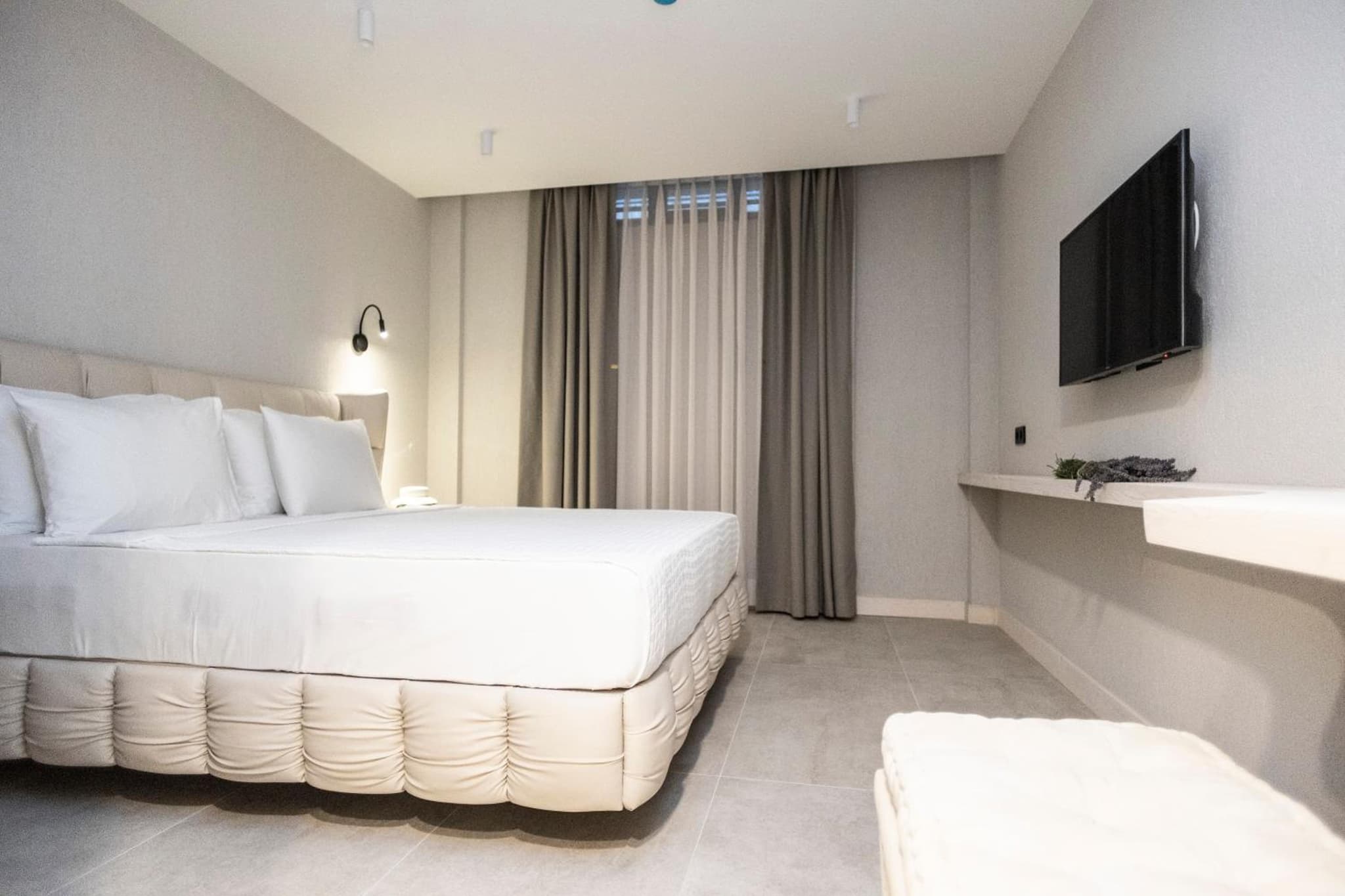 Ala Da Vinci Otel Alaçatı - Image 3