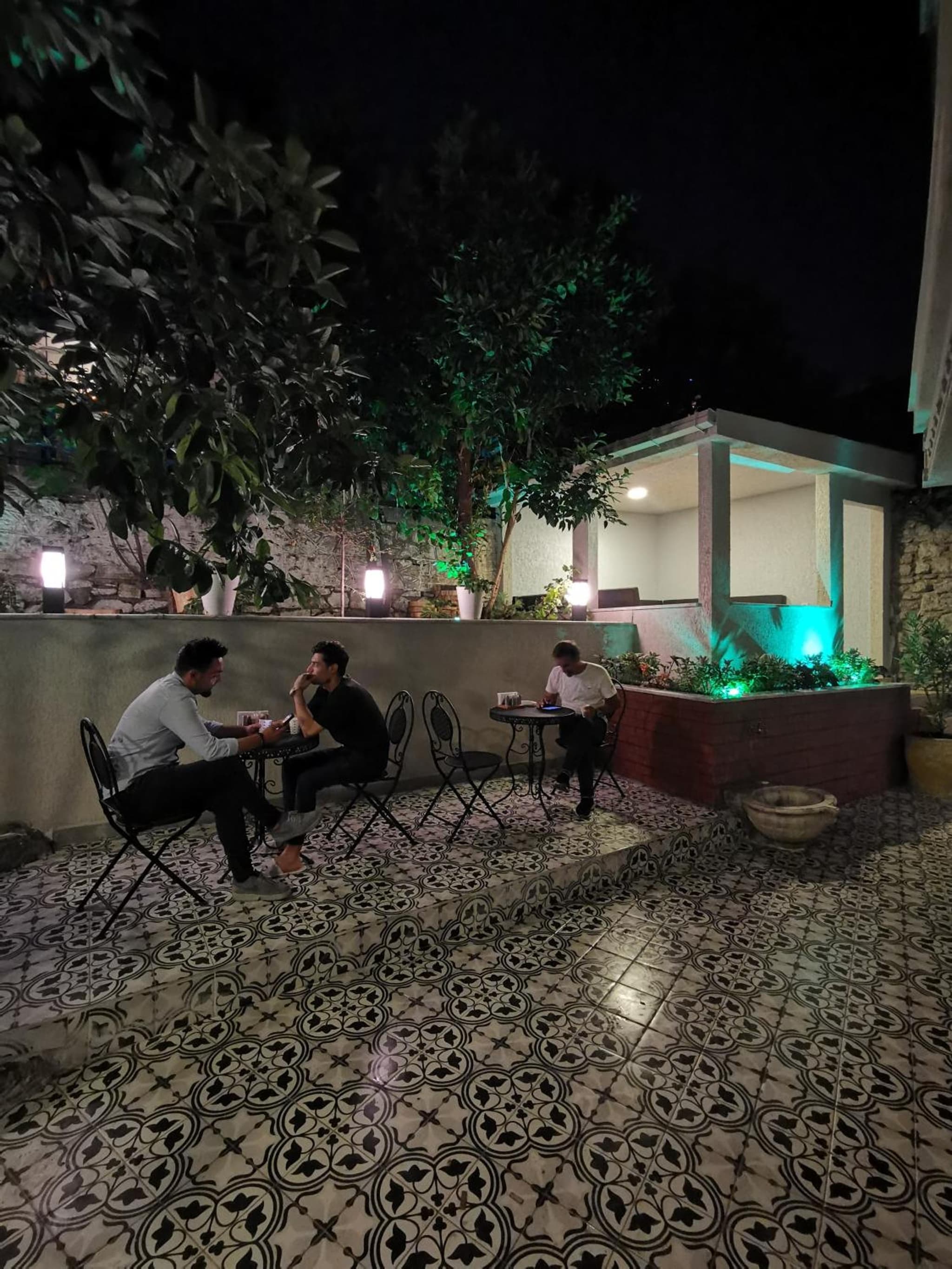 Luxx Garden Otel - Image 4