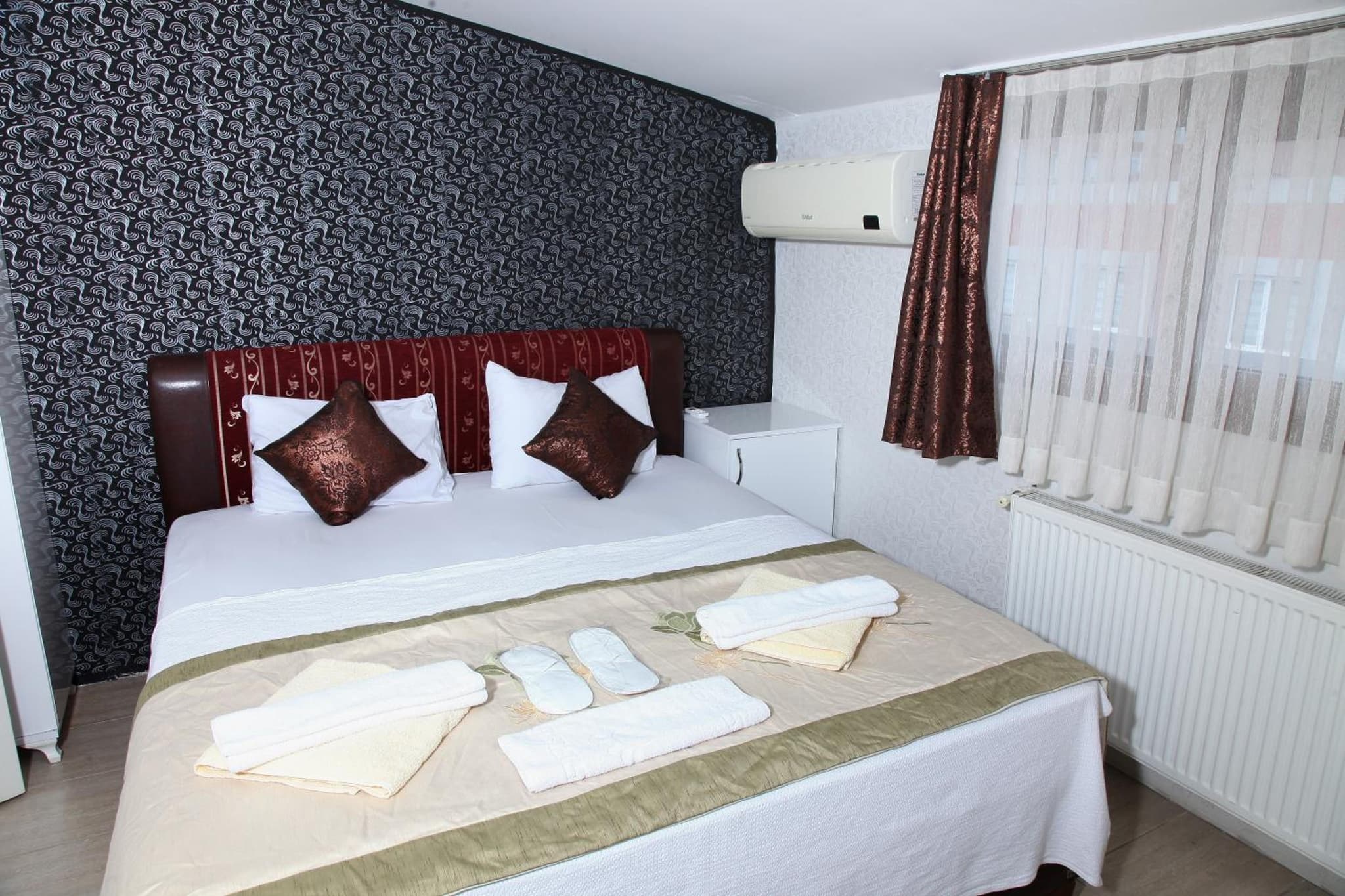 GARDEN HILL OTEL - Image 2