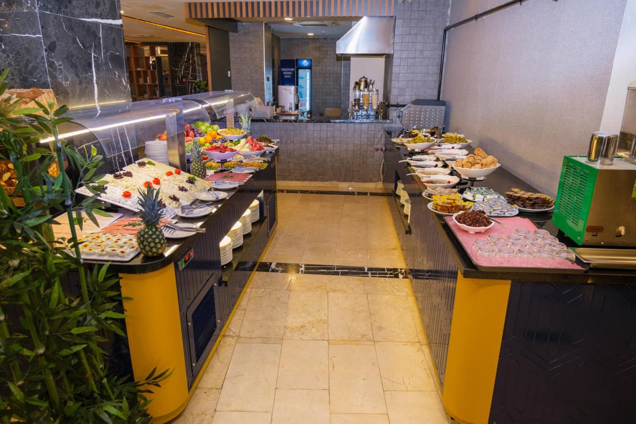 Mitte Port Hotel Konak Izmir - Image 1