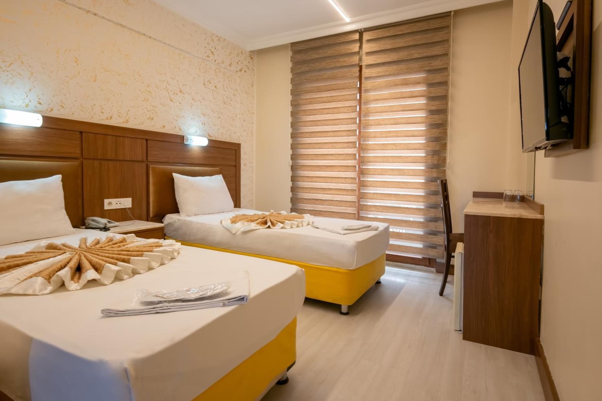 The Center Otel - Image 4