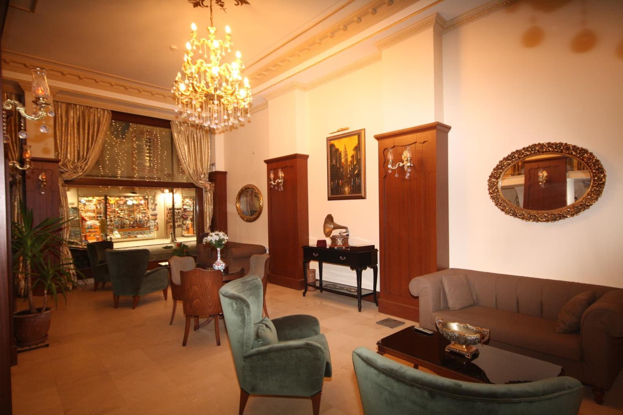 Sirkeci Park Otel - Image 2