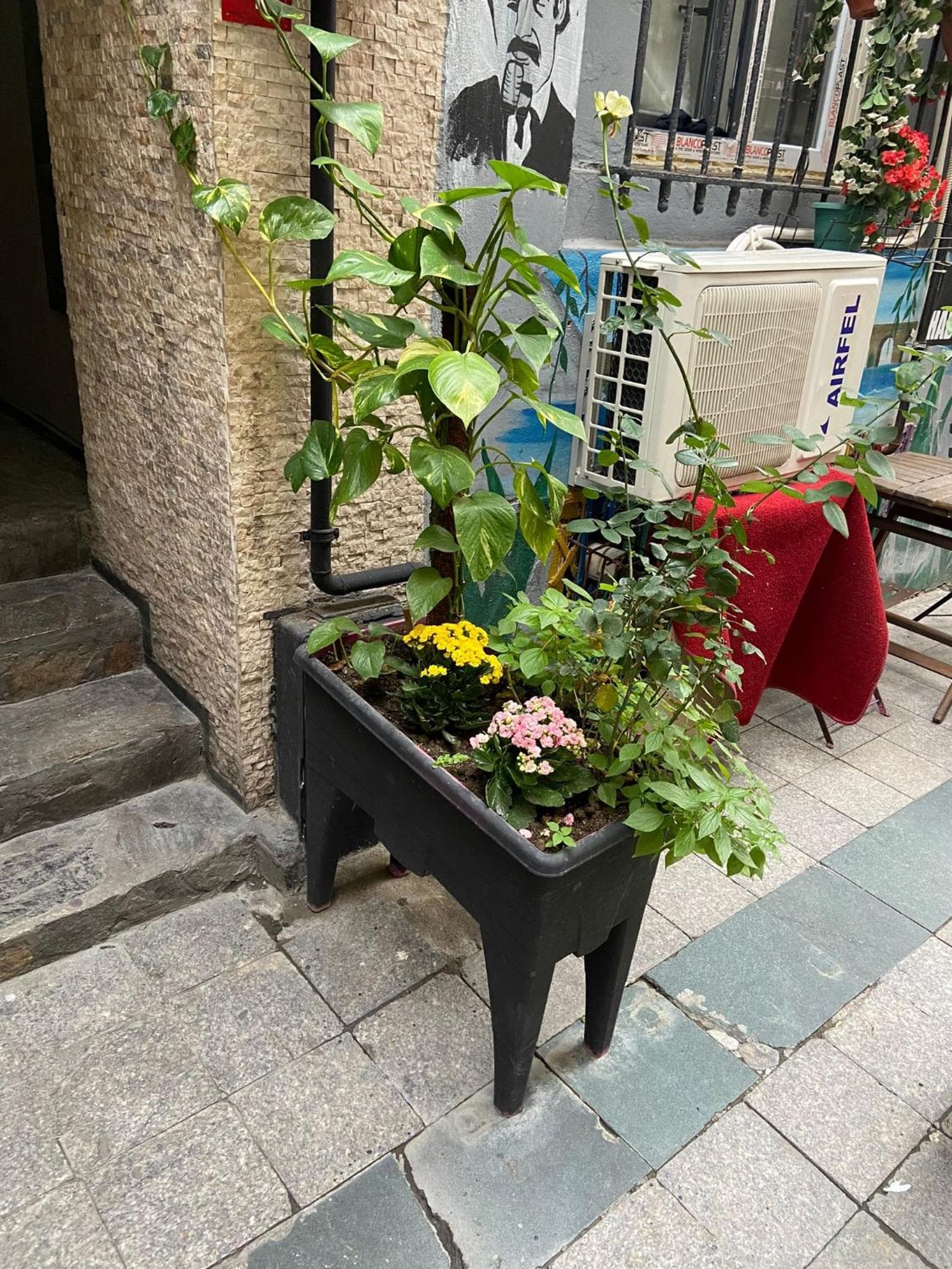 TAKSİM SEM HOTEL - Image 2