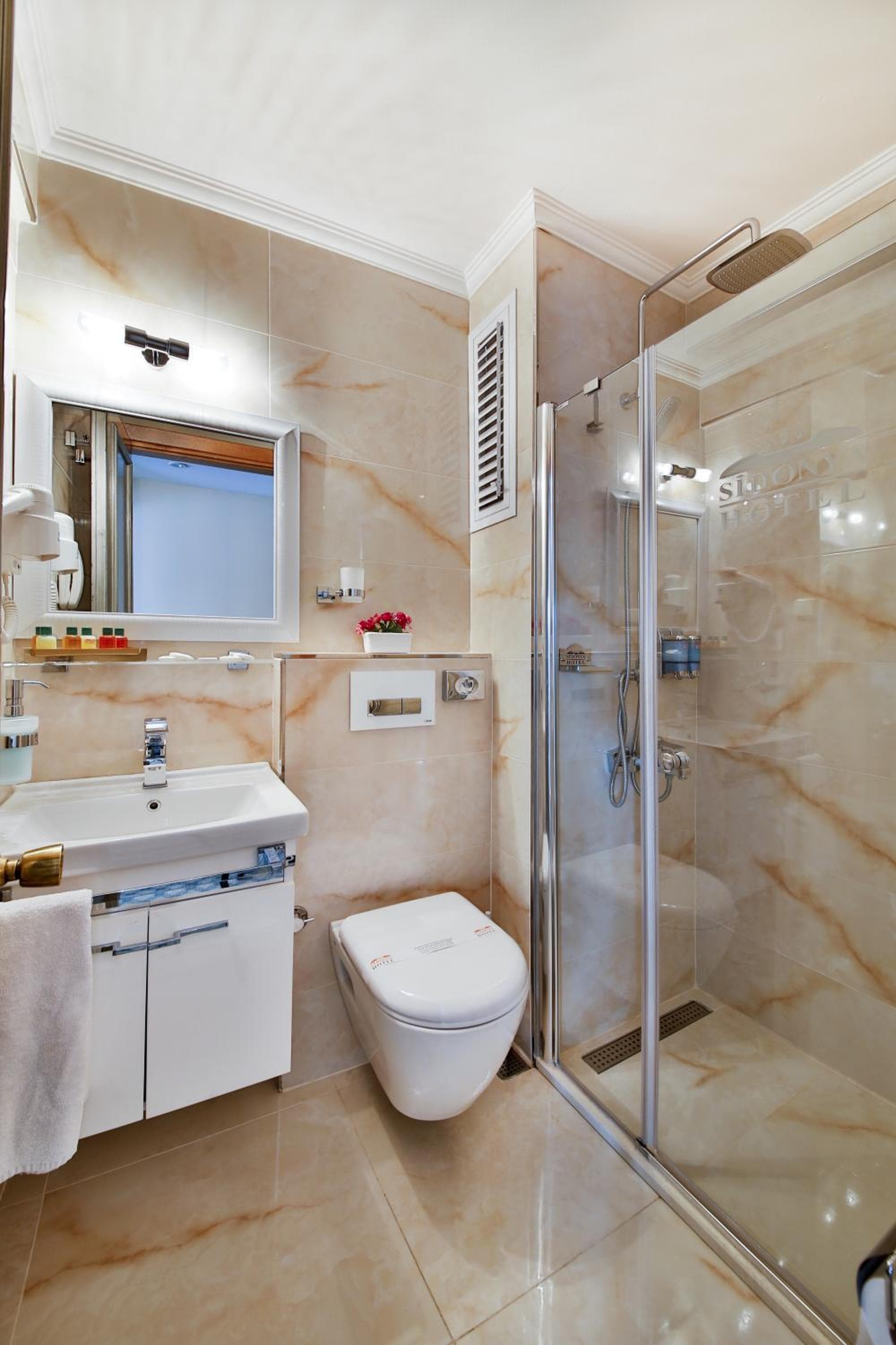 Sidonya Otel - Image 1