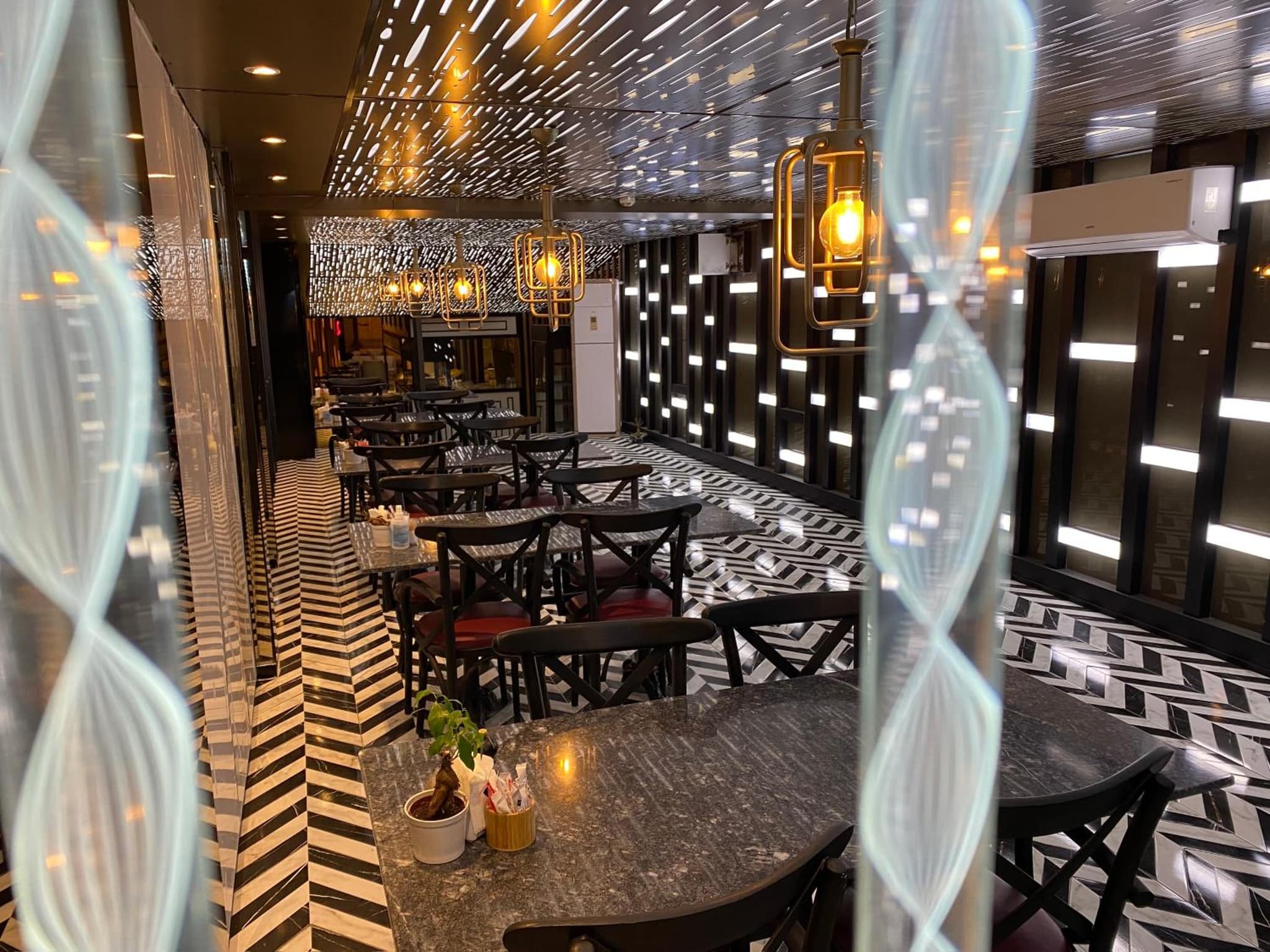 The Roomy Otel Nişantaşı - Image 4