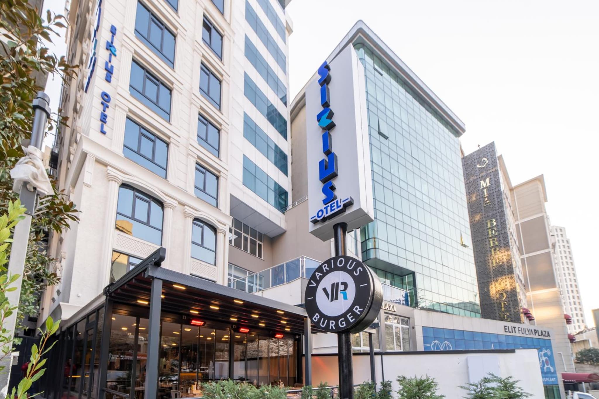 Hotel Sirius İstanbul - Image 1