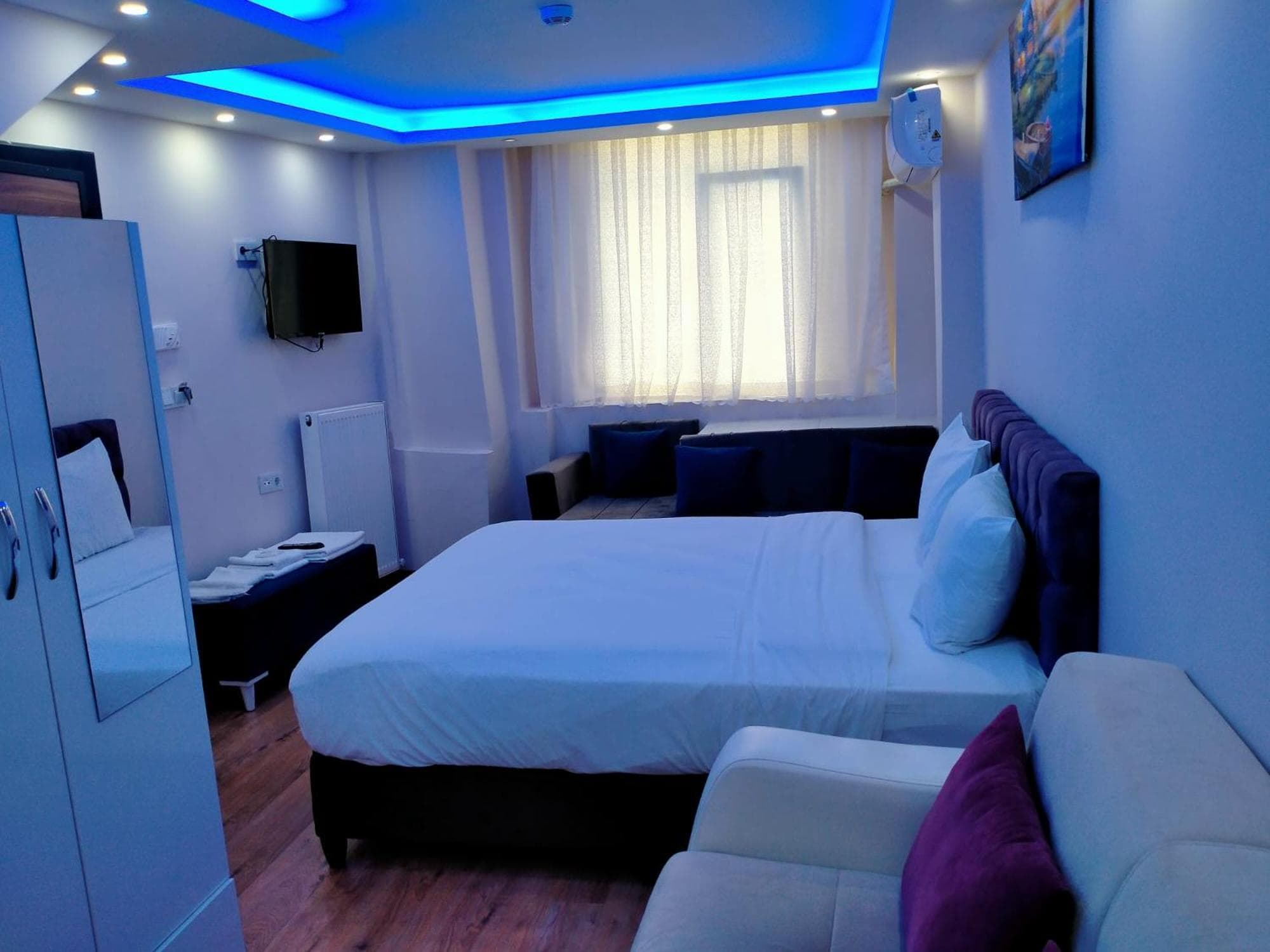 BLUE ROYAL OTEL - Image 3