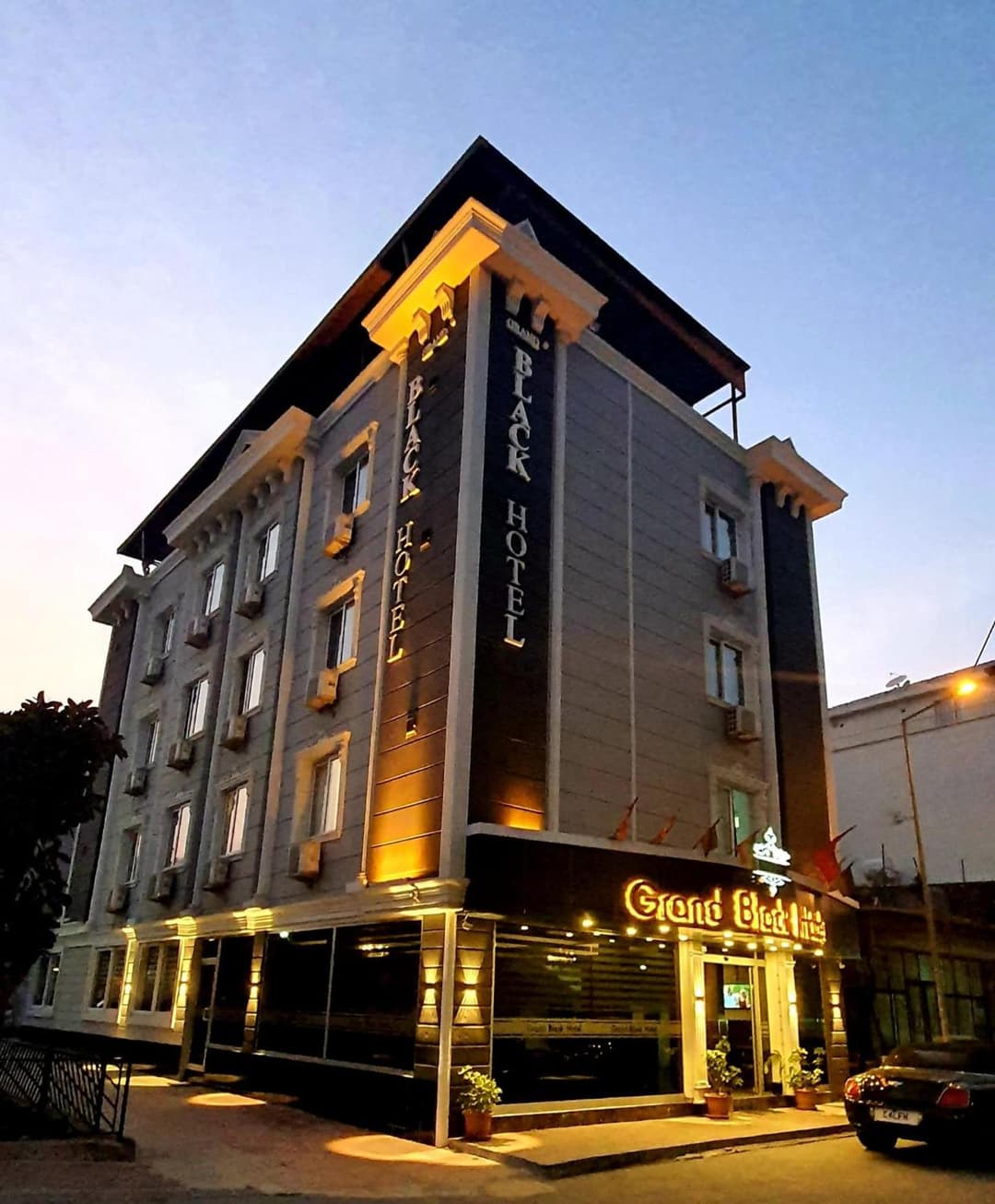 Grand Black Otel fotoğrafı