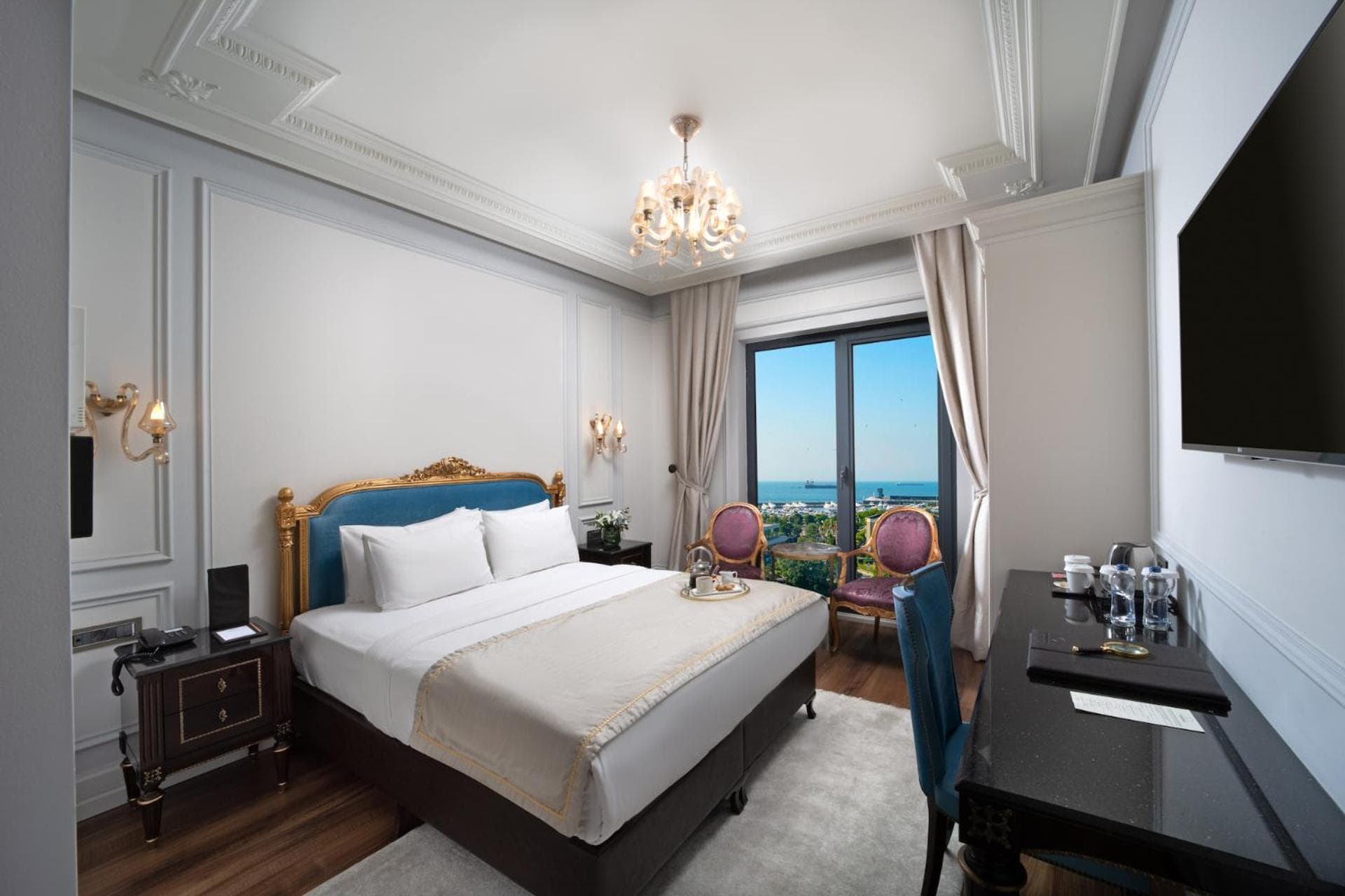 The Time Hotel Marina becomes The Time Otel Marina. - Image 4