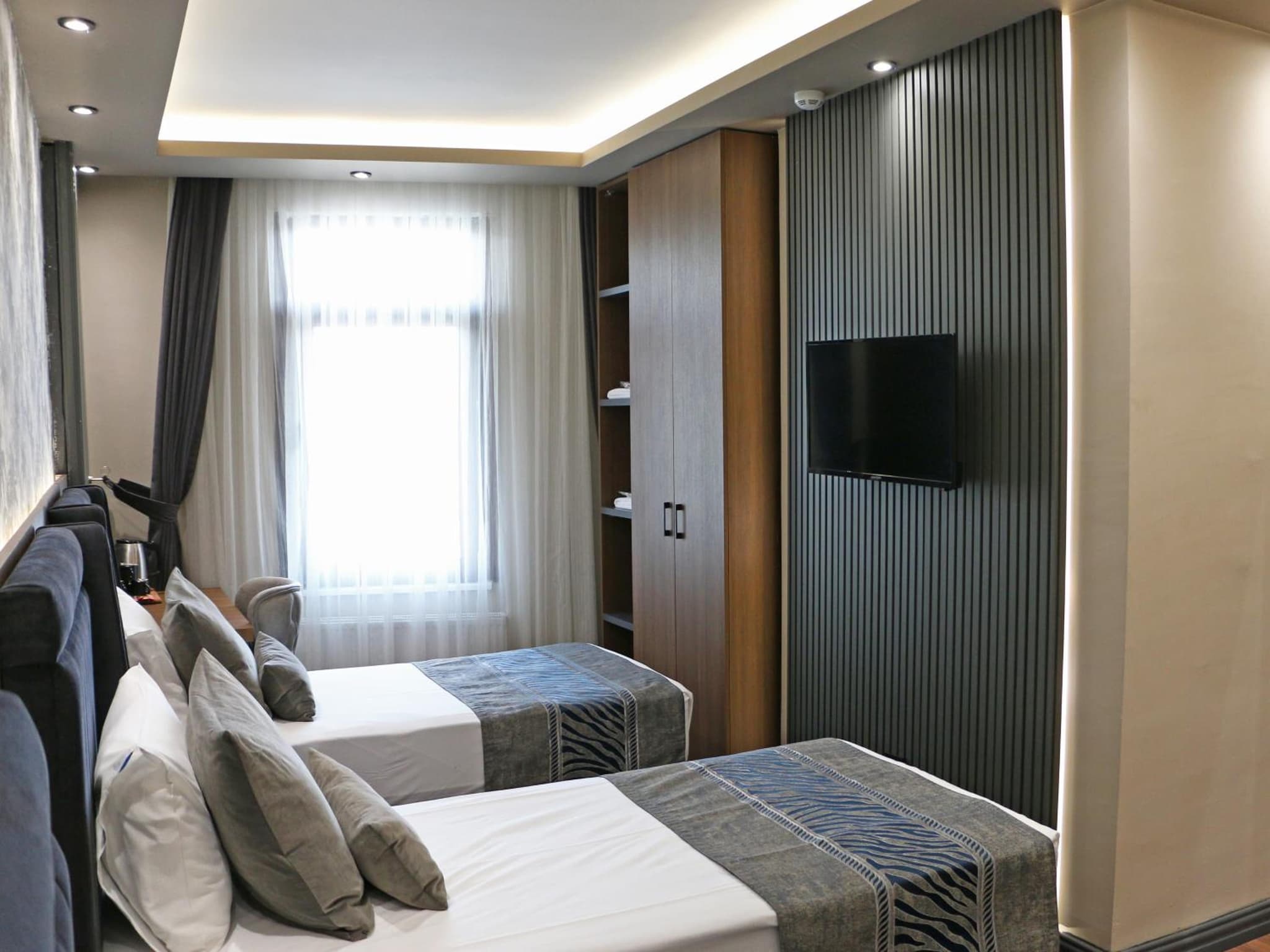 GRAND ÜSKÜDAR OTEL - Image 1