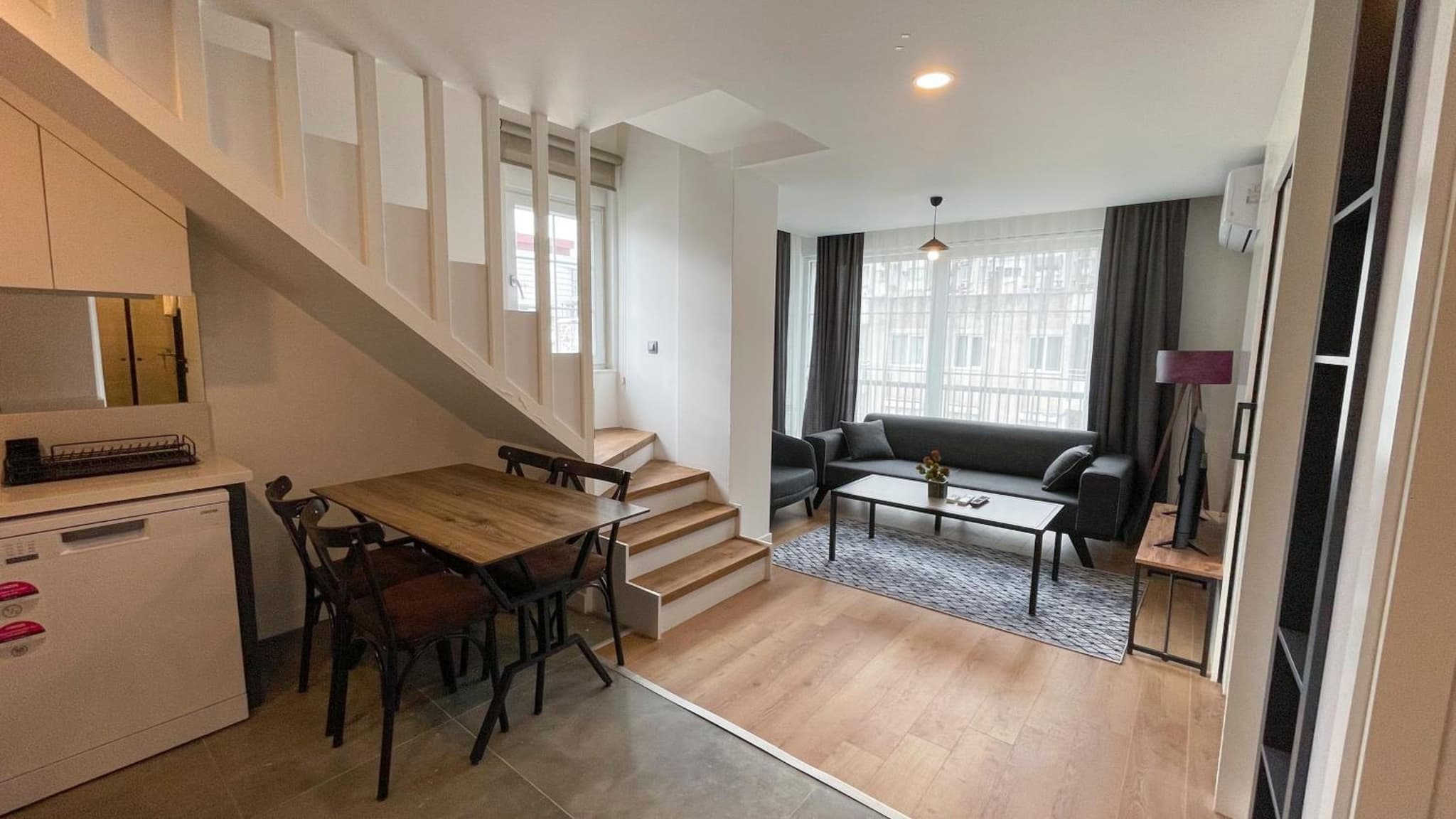 A old town - Image 3