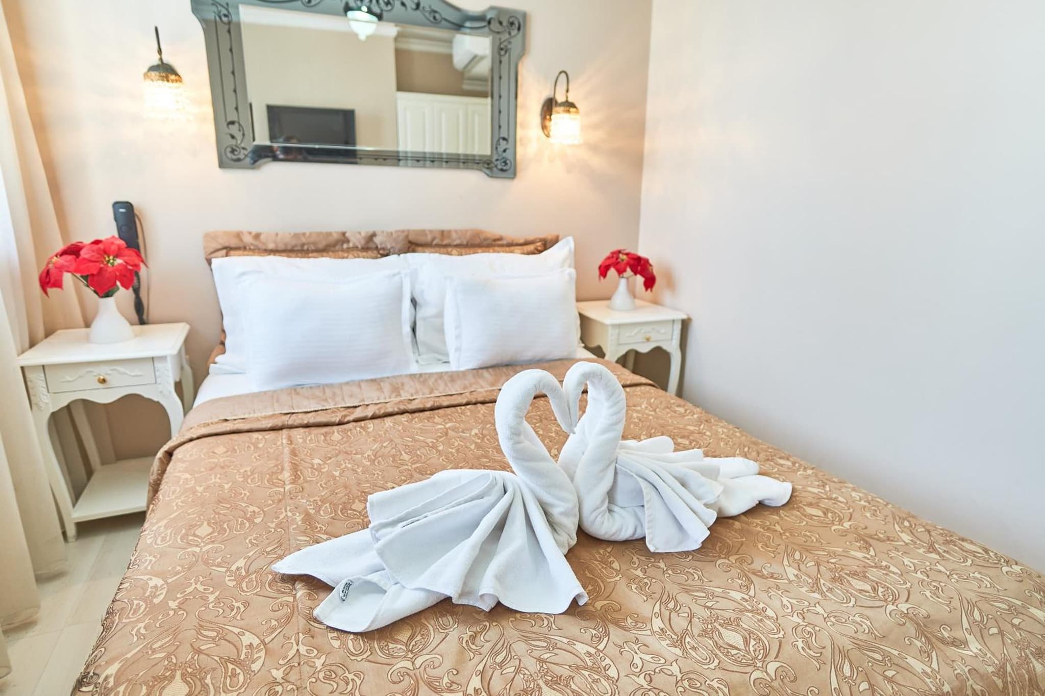 Celal Sultan Hotel Special Class - Image 1