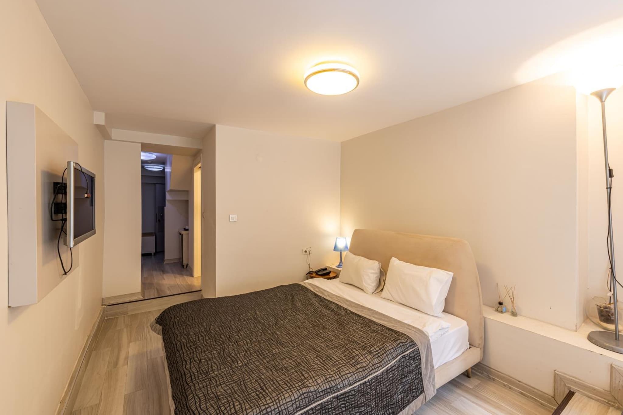 Calanthe Residence - Image 3