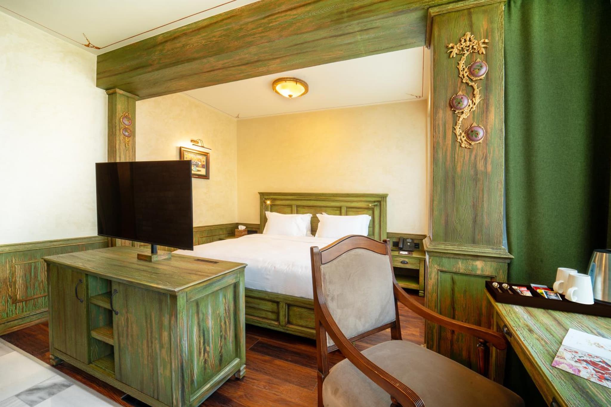 Tin Süitler - Image 3