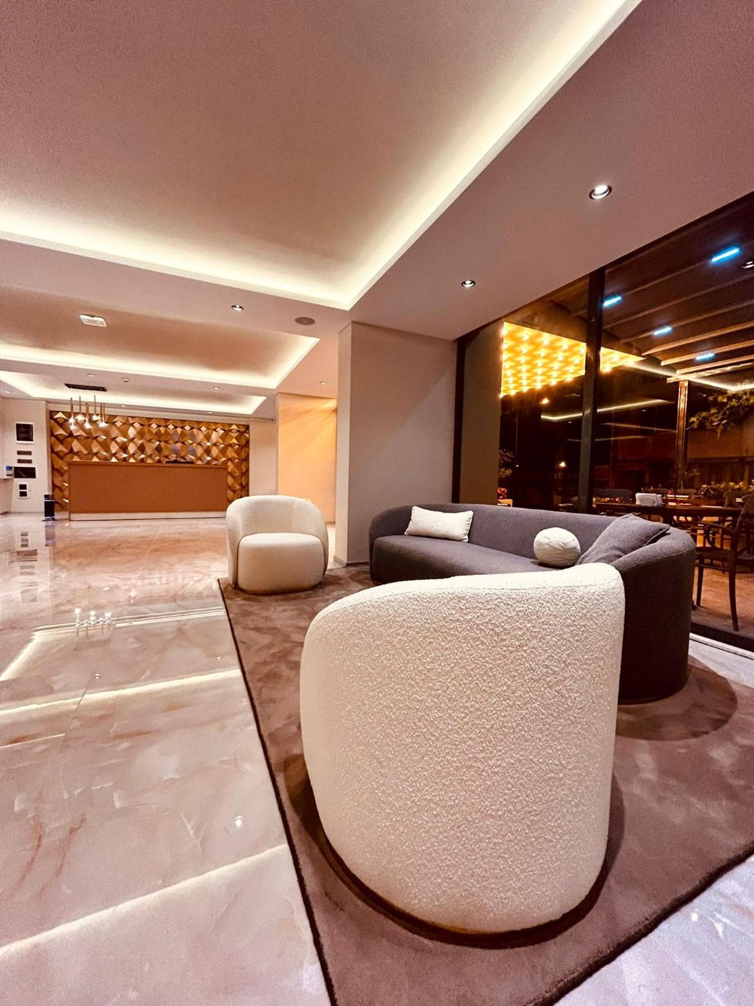 FİFTY5 SUİTE HOTEL - Image 1