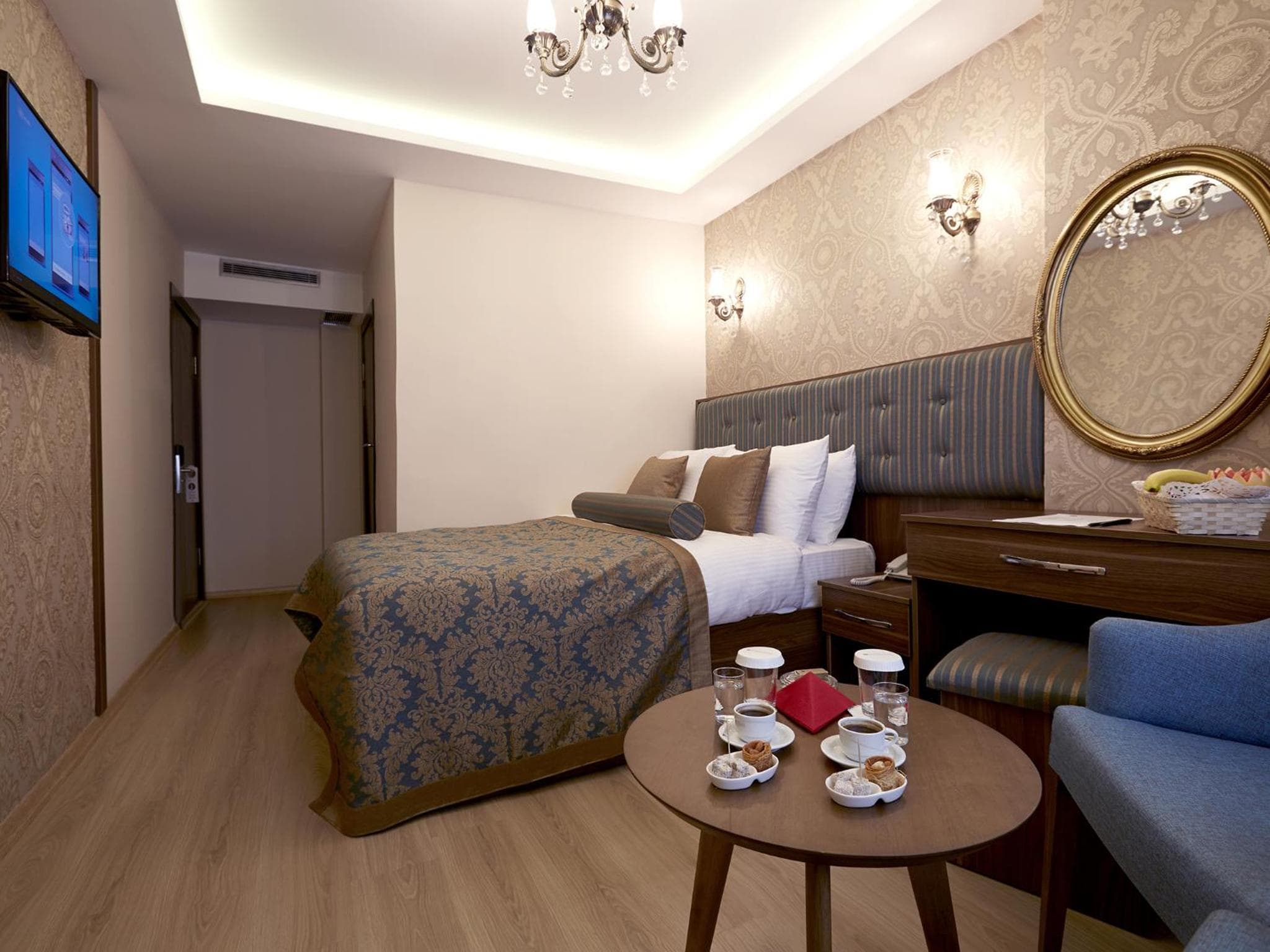 Marmara Place Old City Otel - Image 1