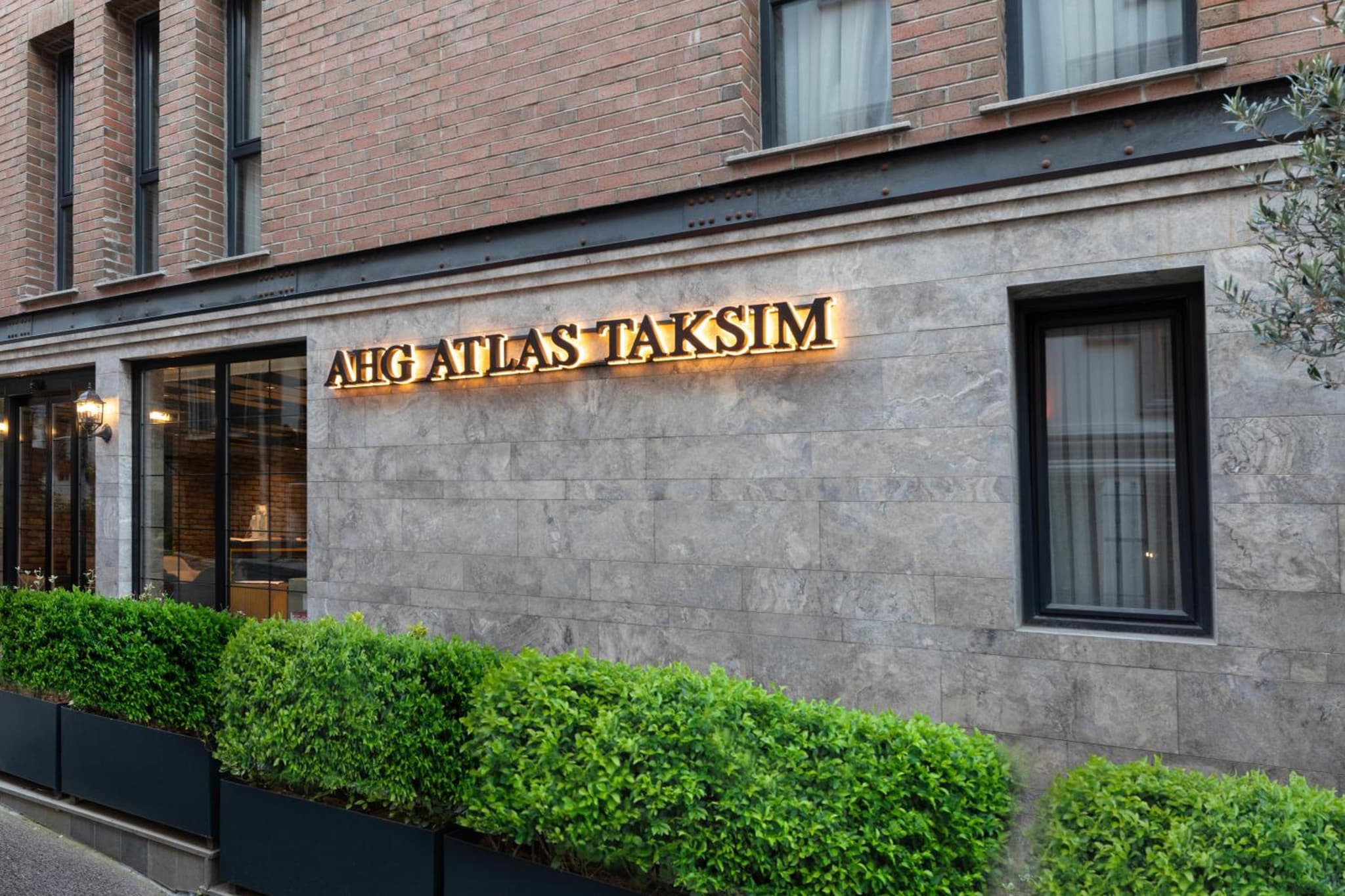 AHG Atlas Otel Taksim - Image 1