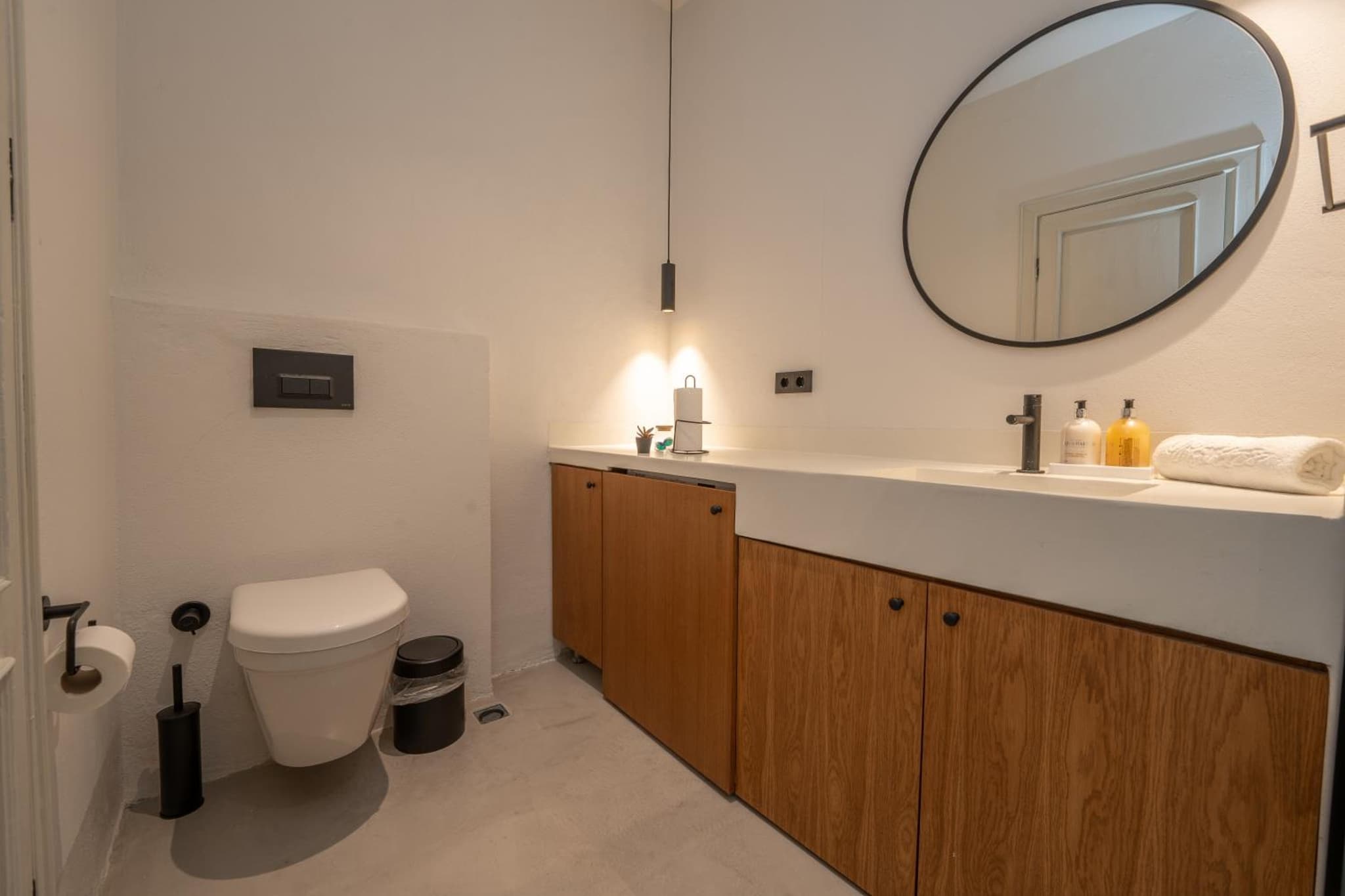 Gizz Süitler - Image 1