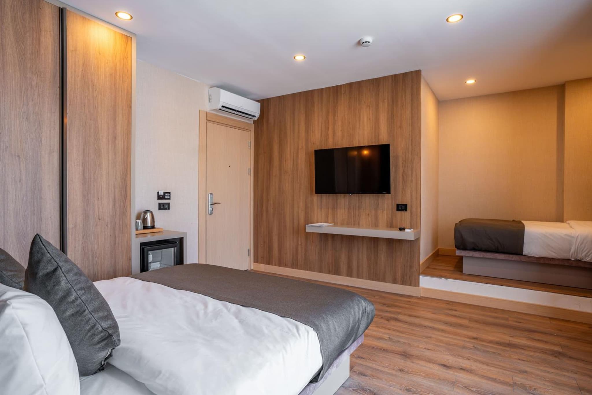 Perast City Otel - Image 4