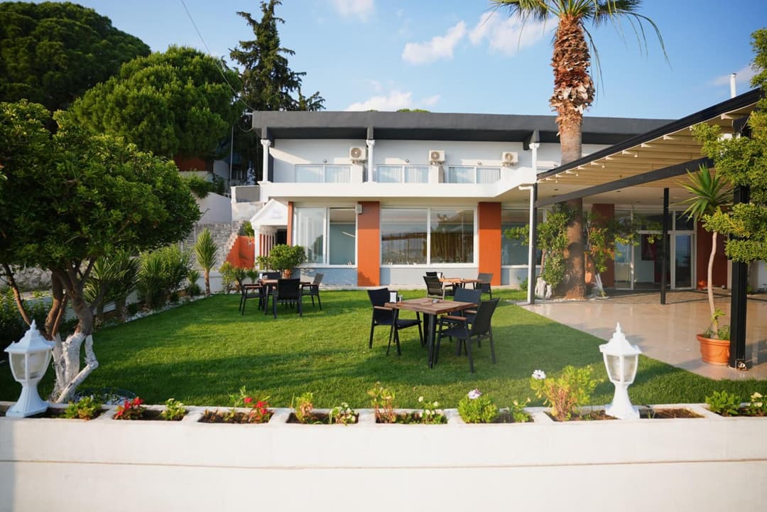 Villa Sevilla fotoğrafı