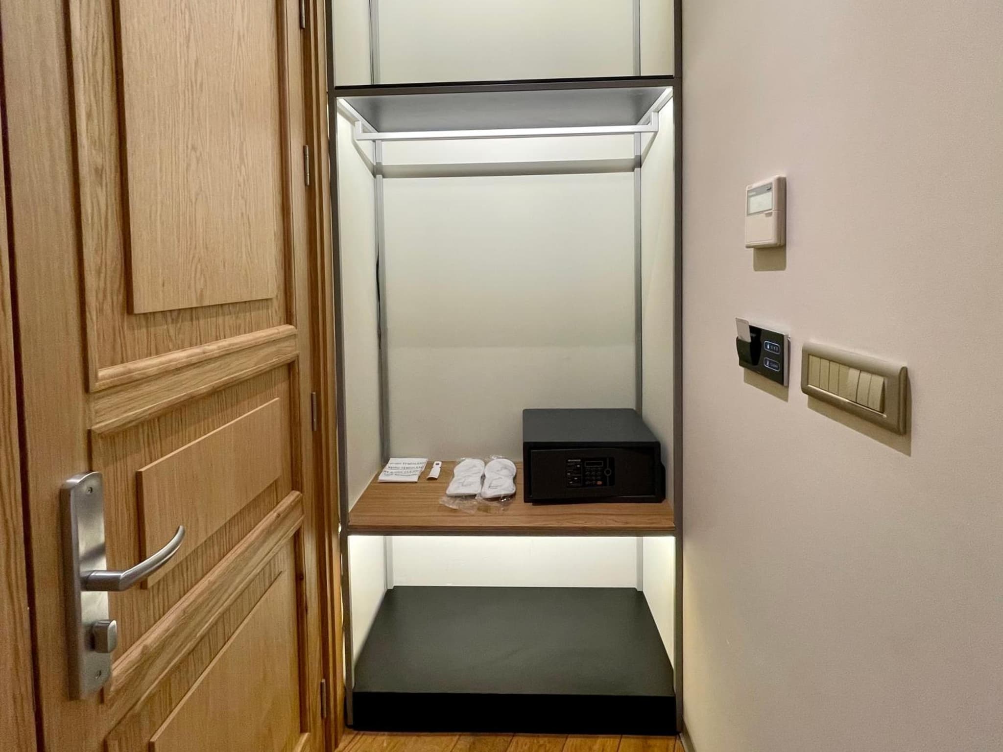 Nevv Bosphorus Otel & Süitler - Image 2