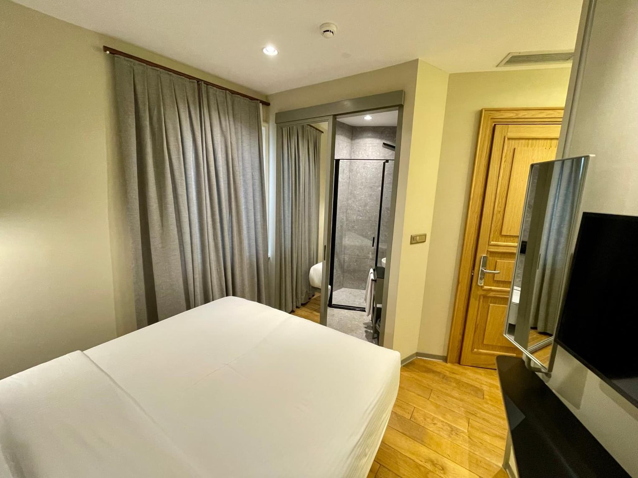 Nevv Bosphorus Otel & Süitler - Image 4