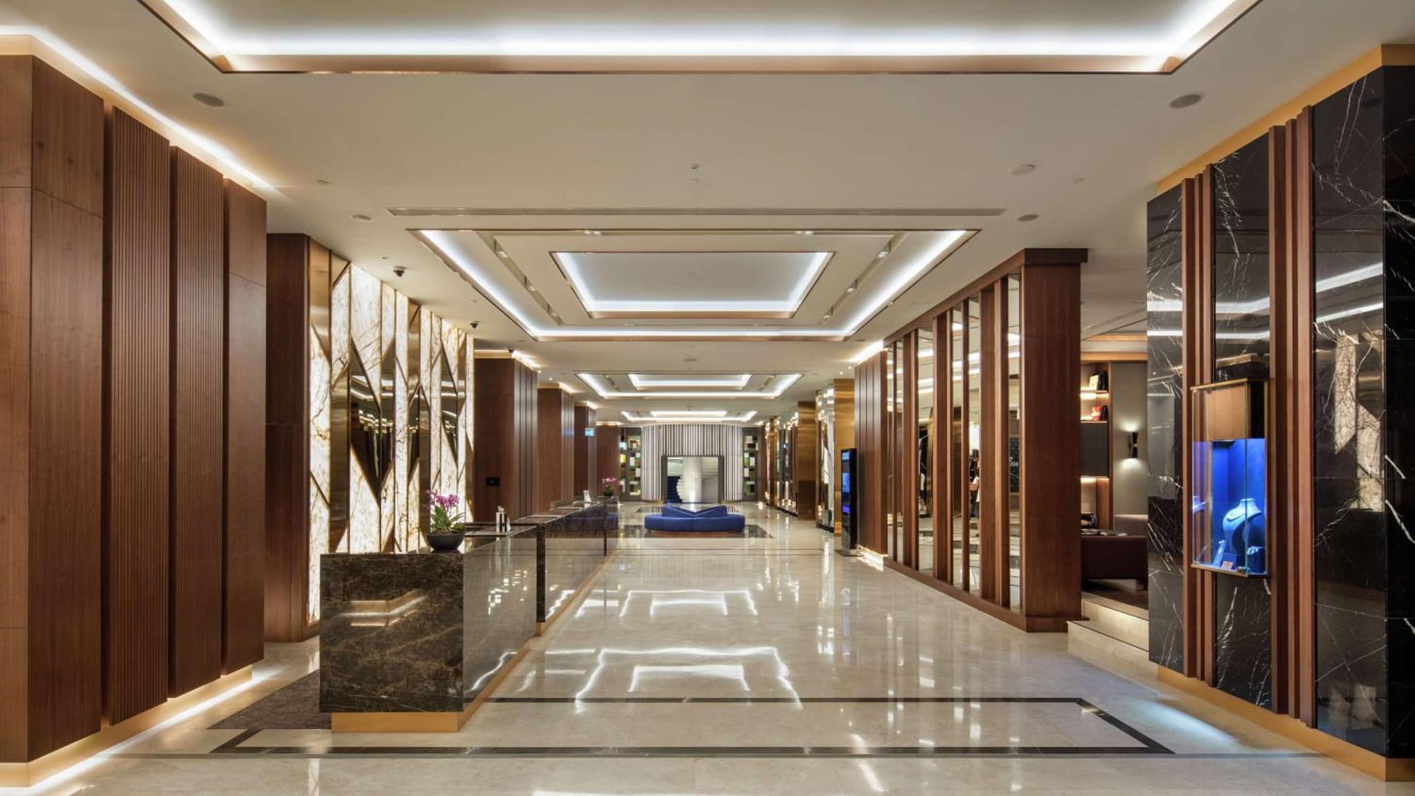 Hilton Istanbul Maslak - Image 2