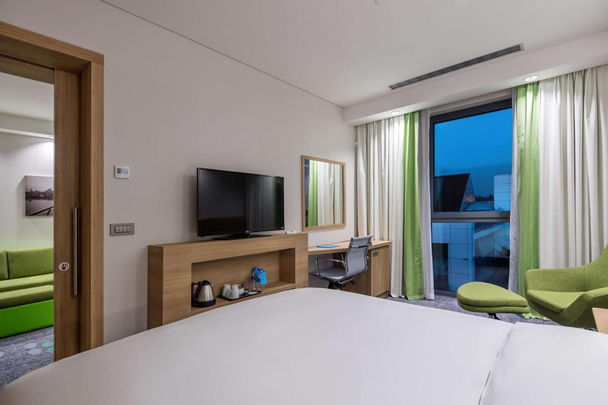 Hampton by Hilton İstanbul Zeytinburnu - Image 1