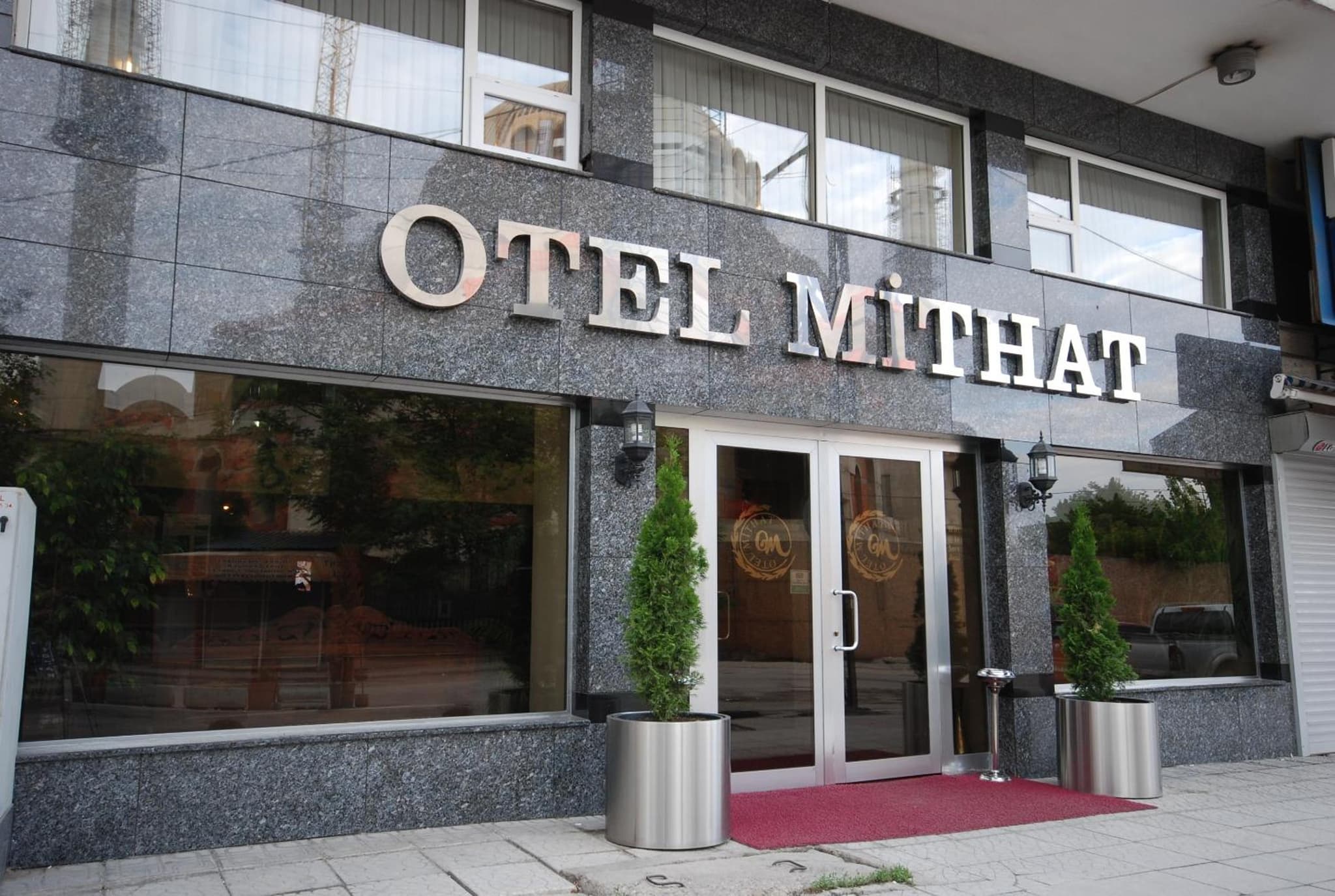 Hotel Mithat - Image 1