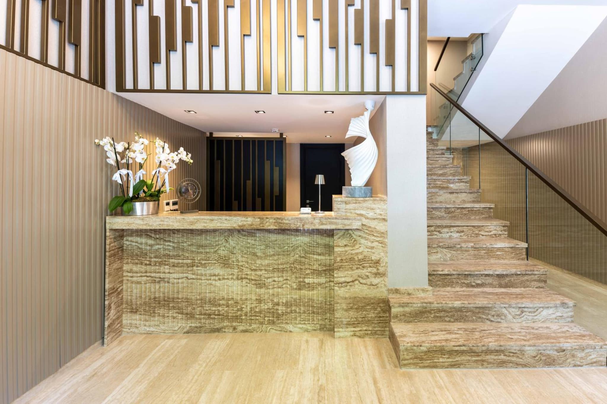 Villa Zurich Otel - Image 2