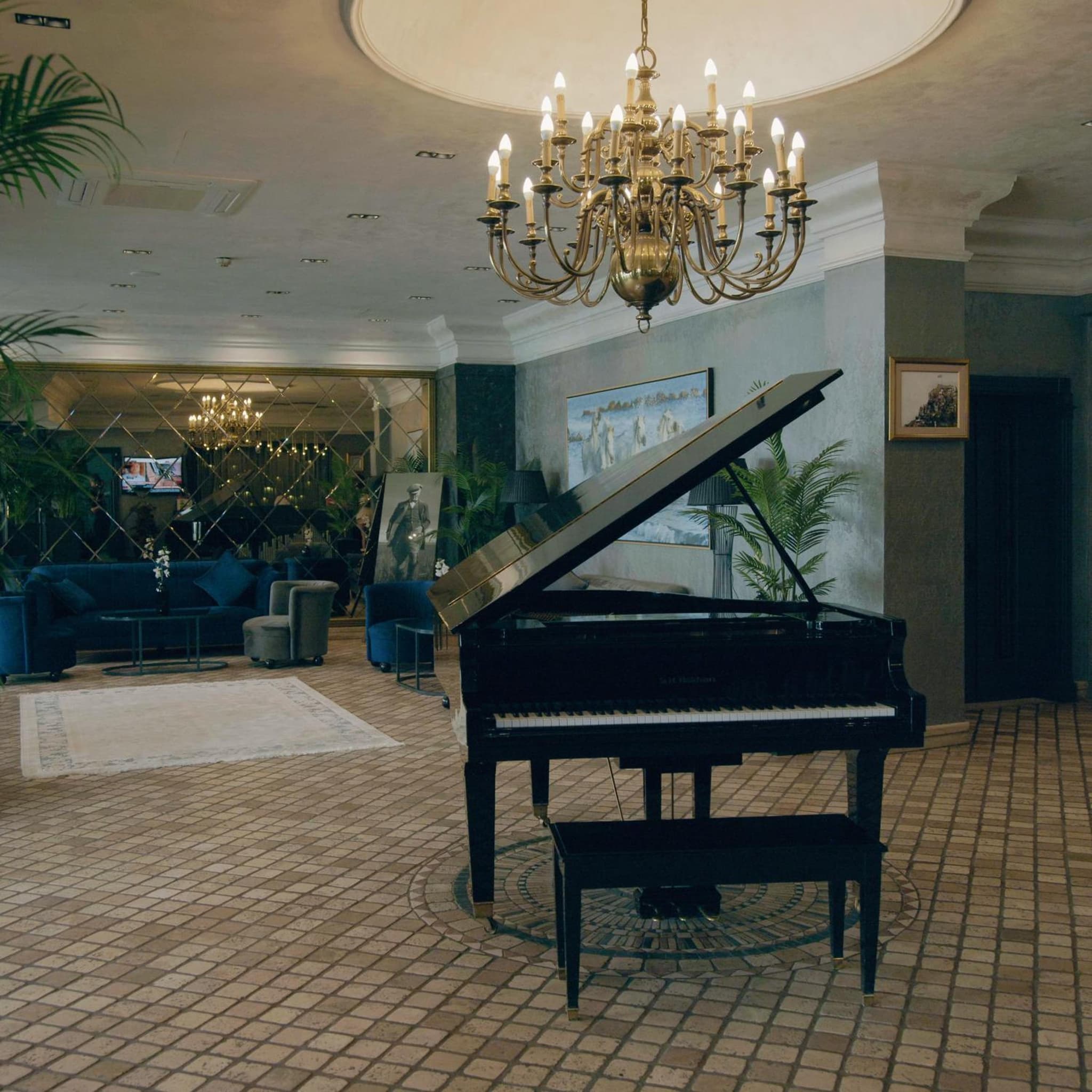 The Wings Hotels Neva Palas - Image 1