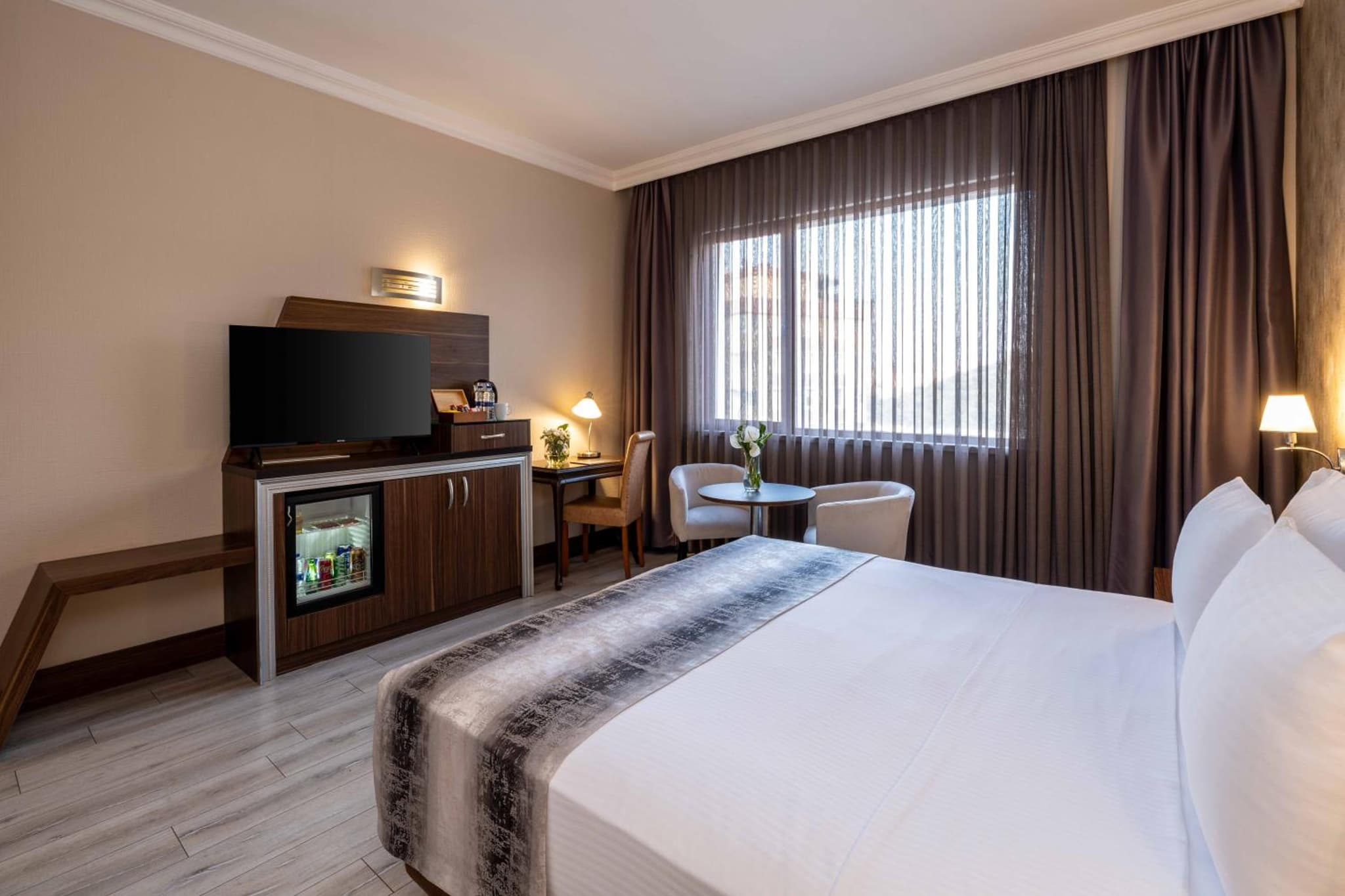 Elite Hotel Dragos - Image 3