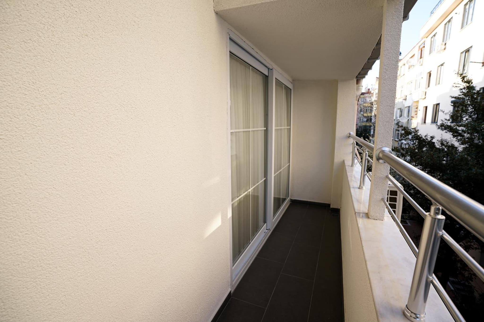 Merkuri Apart - Image 3