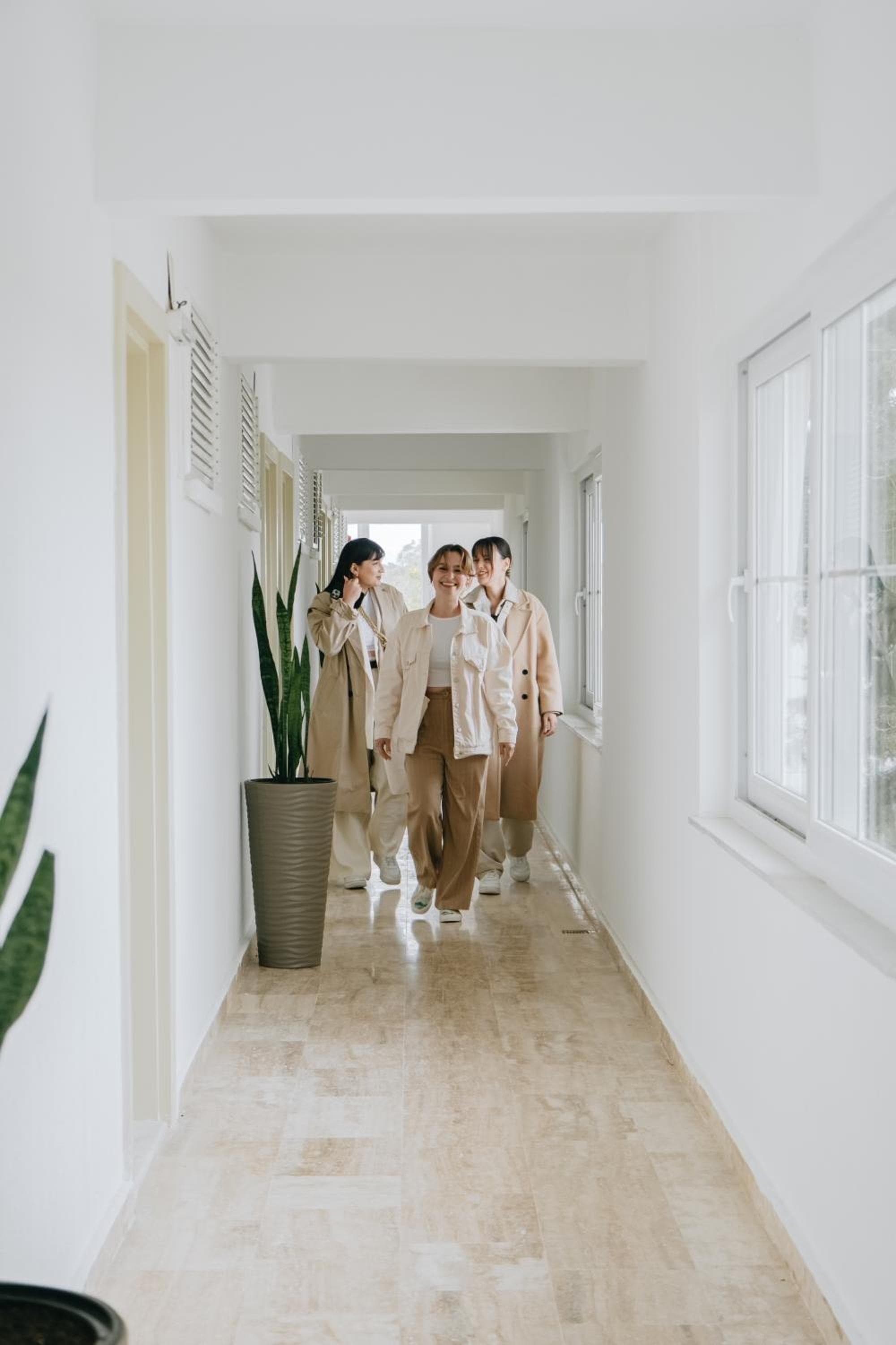 RAW BEACH OTEL - Image 2