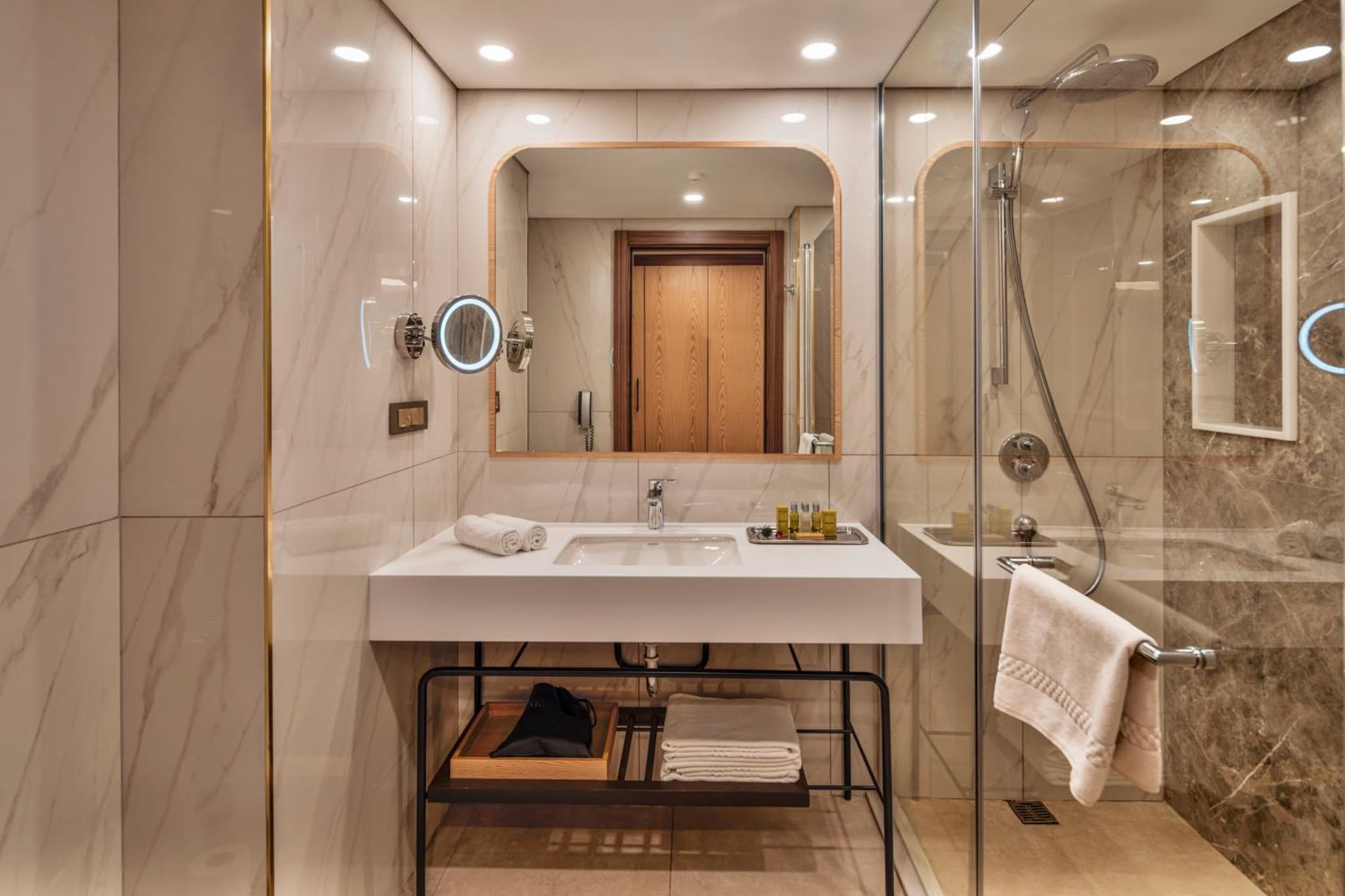 Doubletree By Hilton Antalya City Centre - Image 4