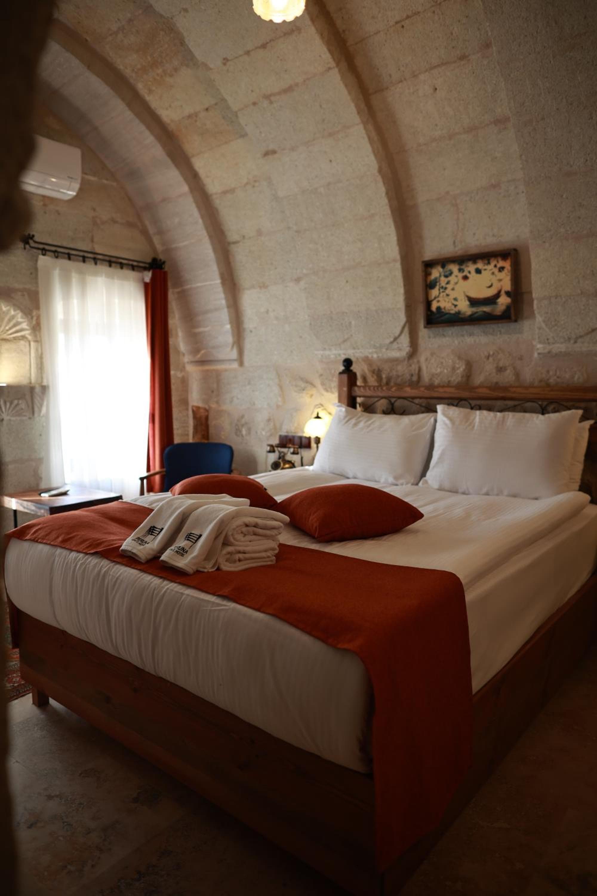 Peruna Cave - Image 2