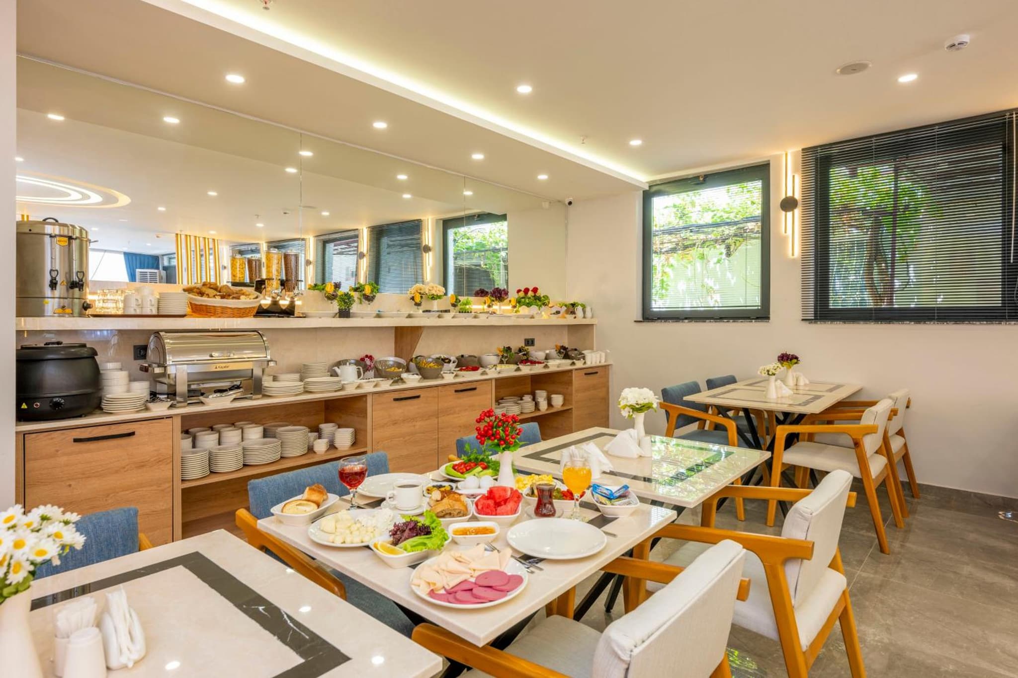 DIAMOND luxury Otel - Image 4