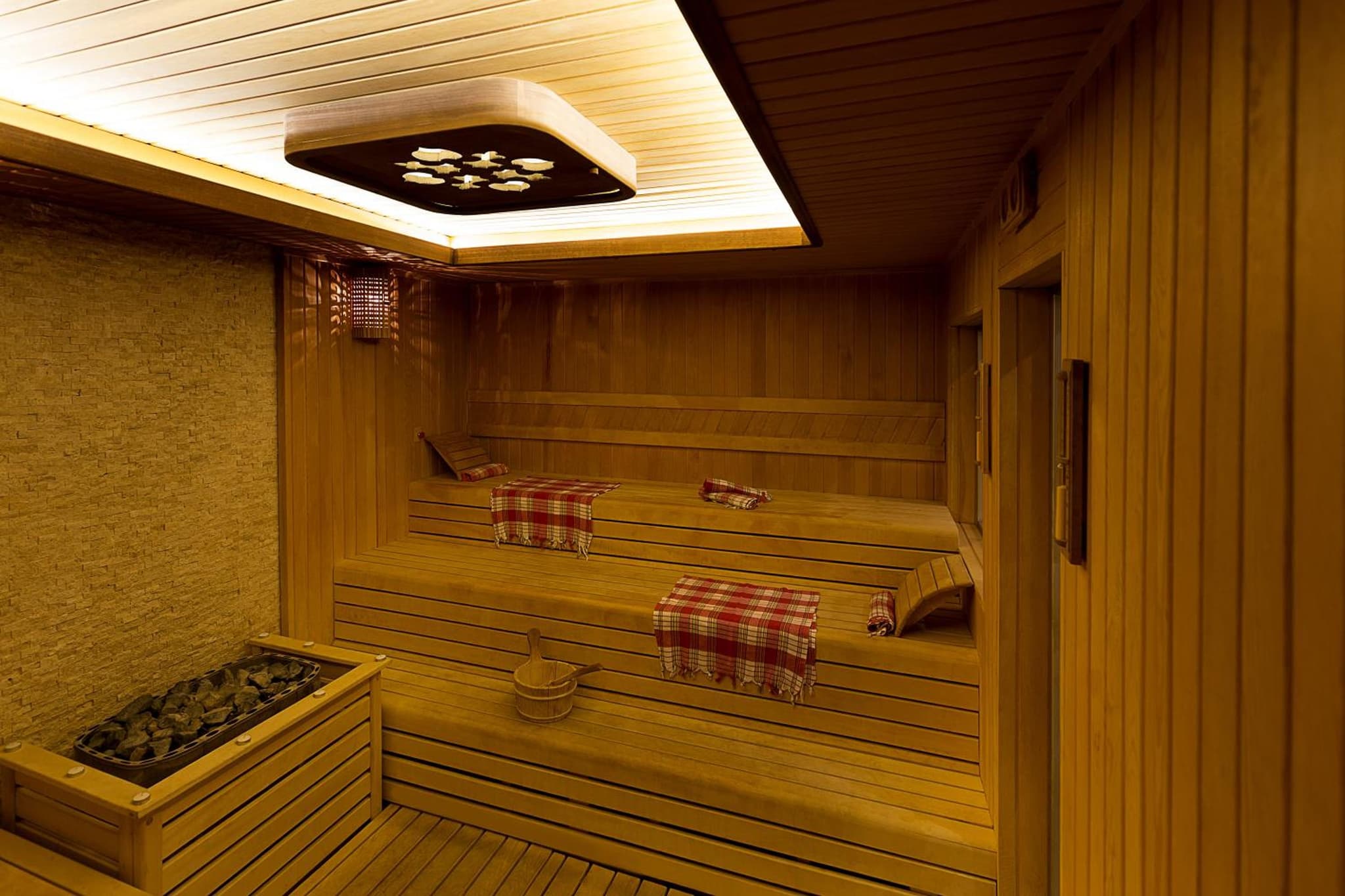 Ramada Plaza by Wyndham İstanbul Ataköy - Image 3