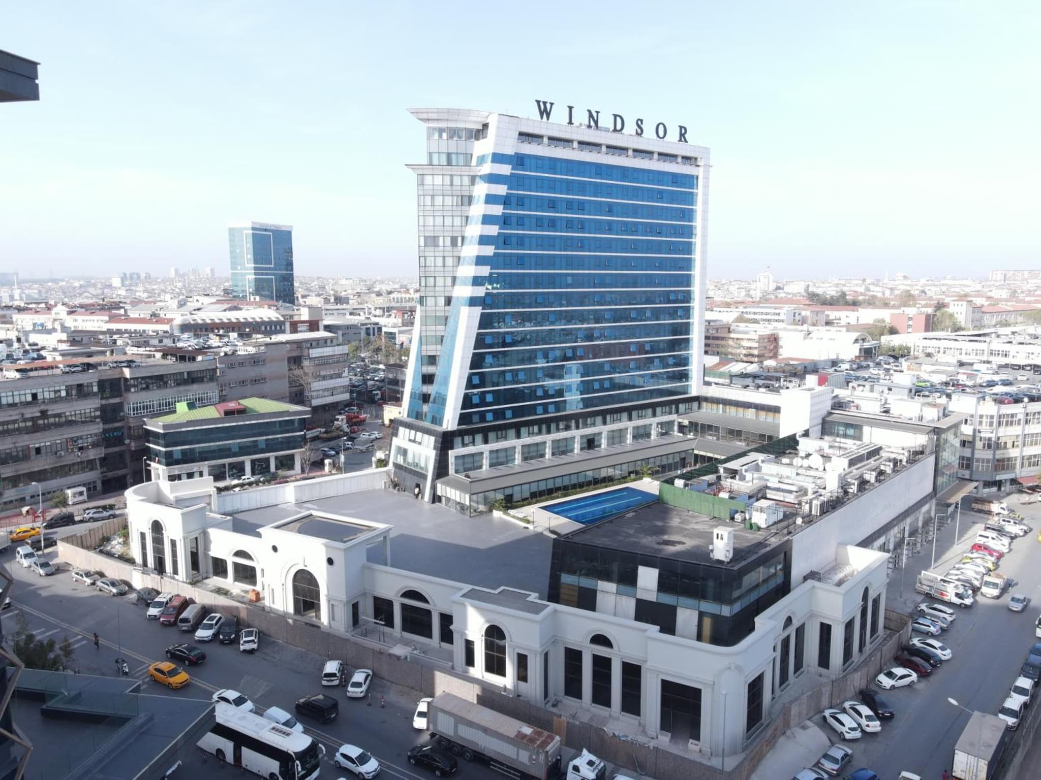 Windsor Hotel & Convention Center Istanbul - Image 1